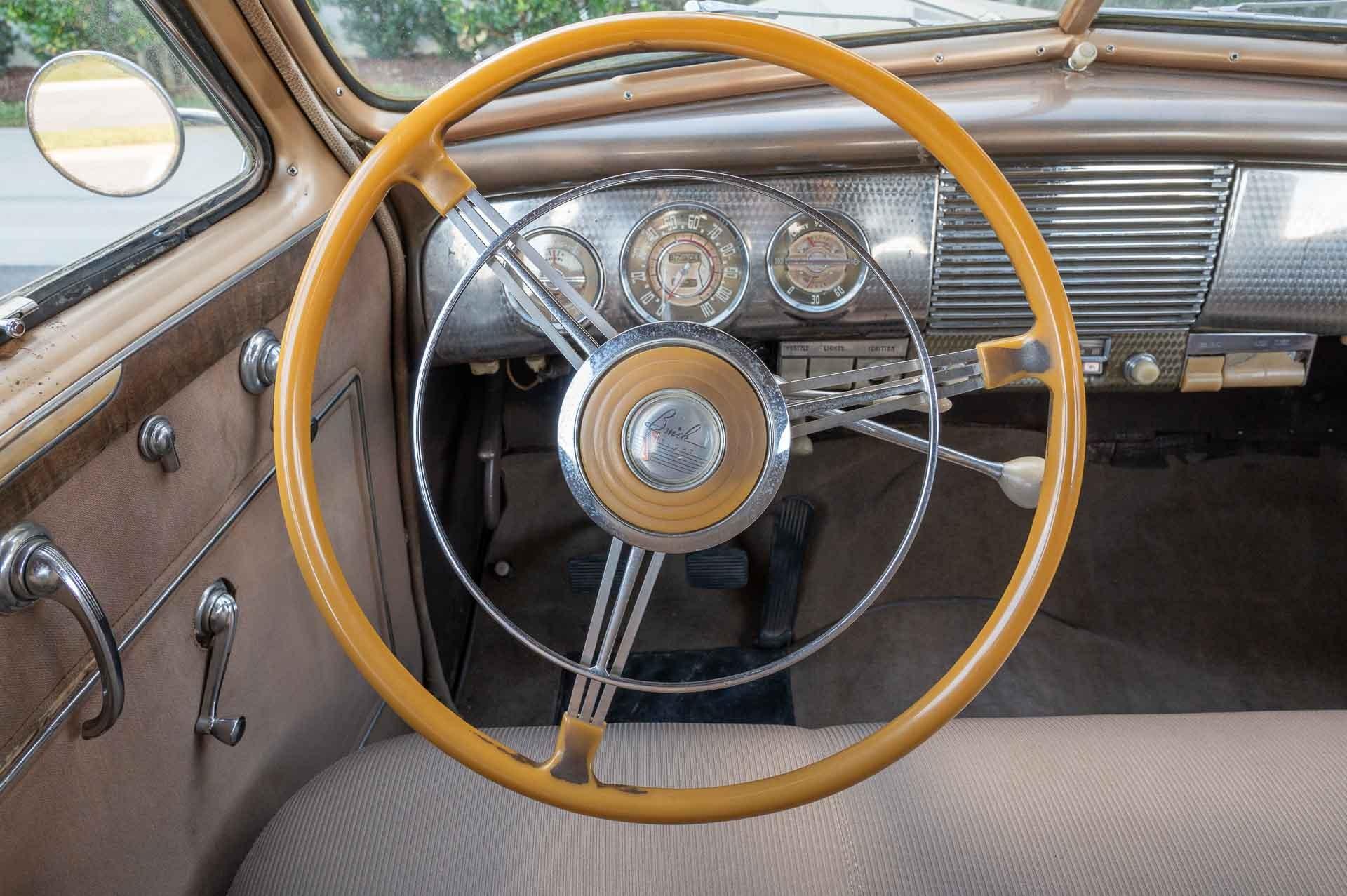 1940 Buick Roadmaster 109