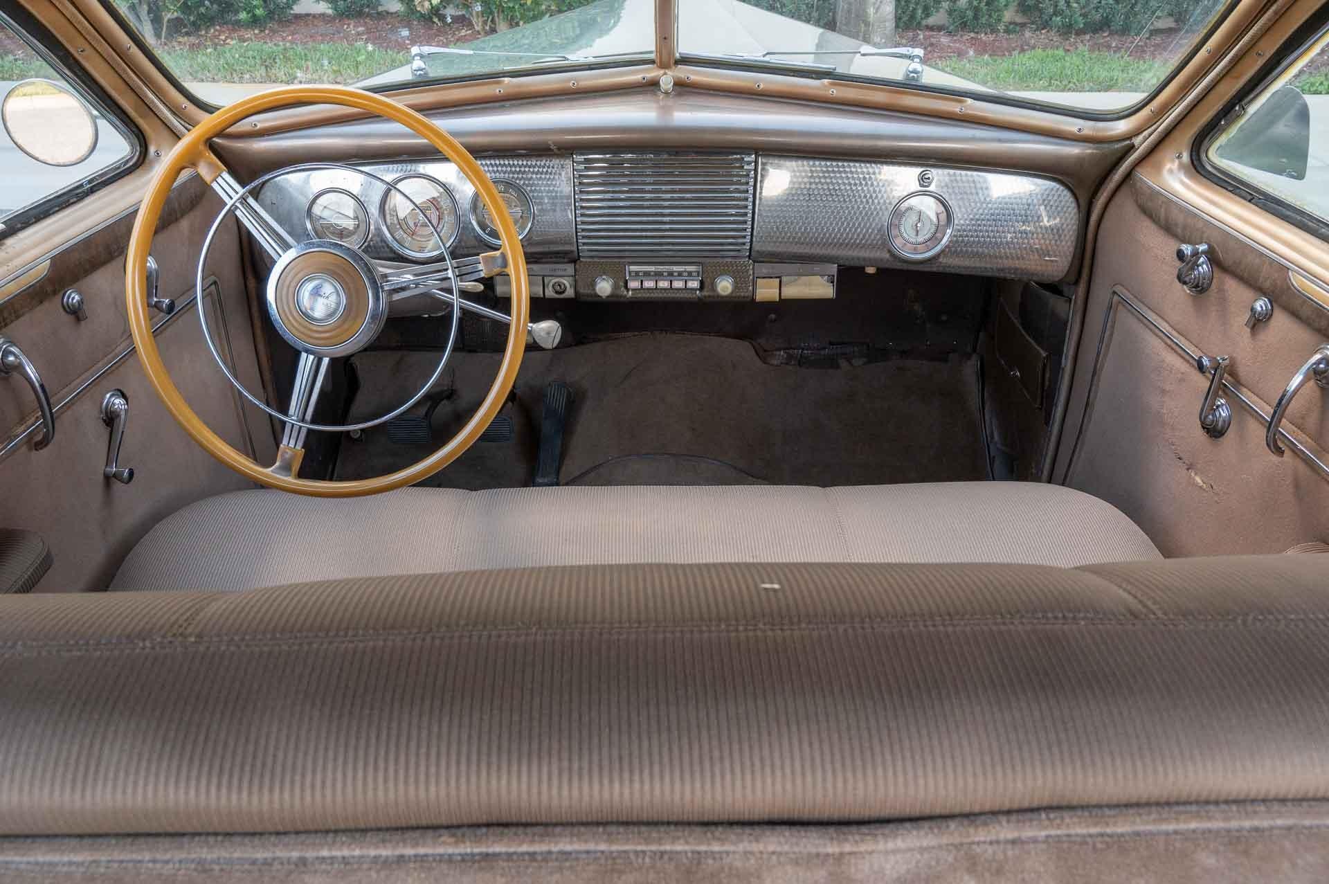 1940 Buick Roadmaster 107