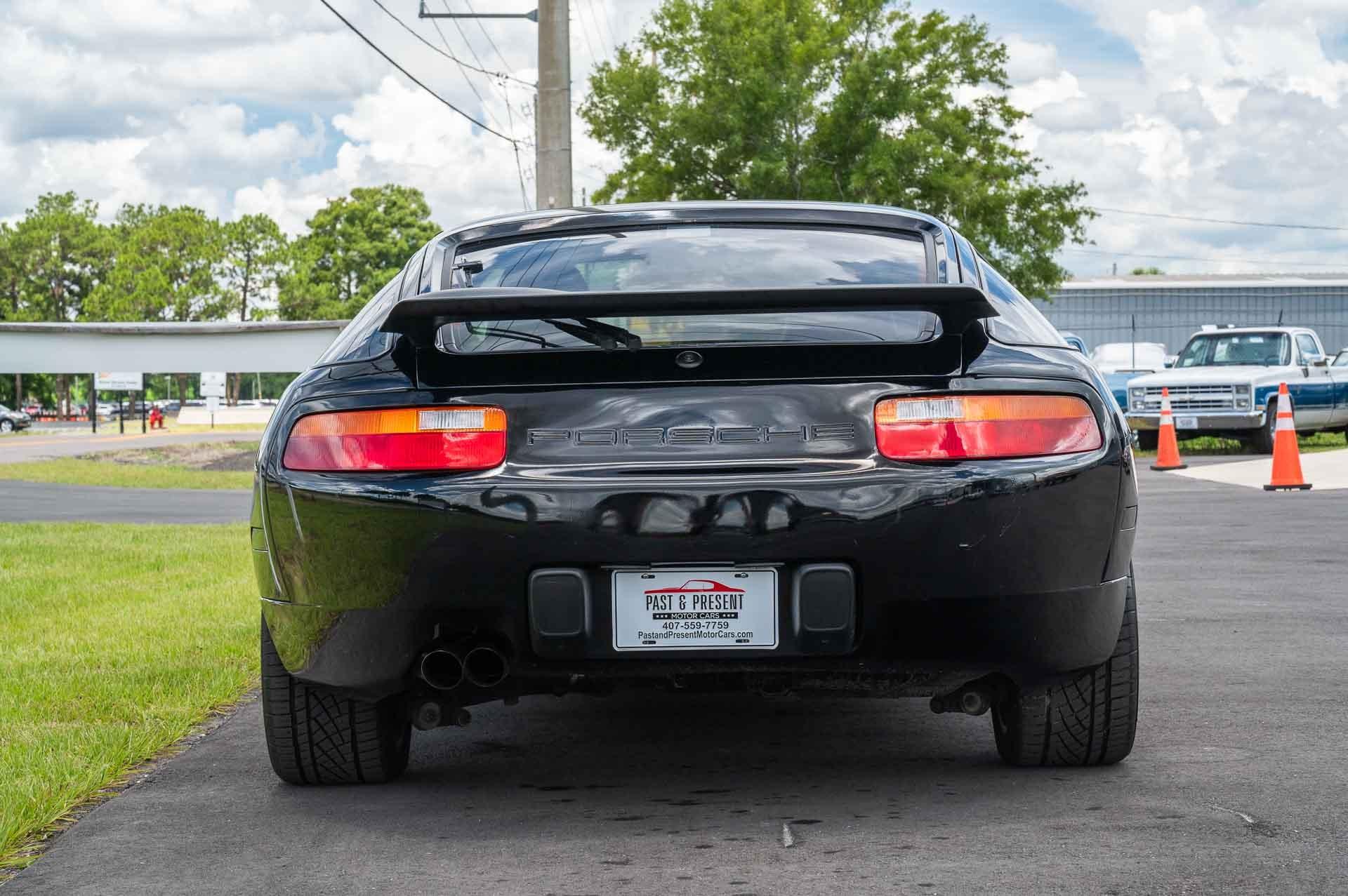 1988 Porsche 928 S4 4