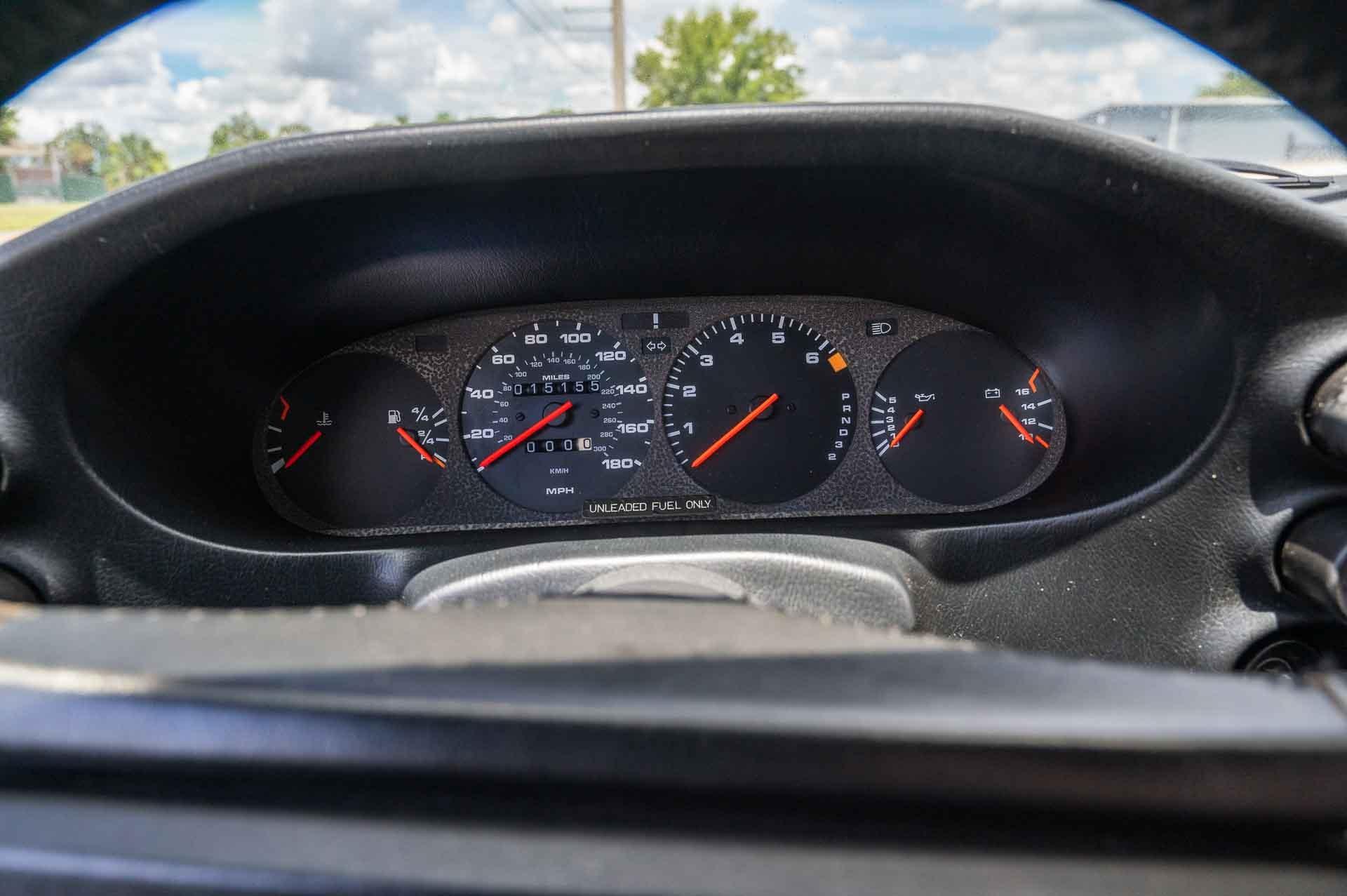 1988 Porsche 928 S4 56