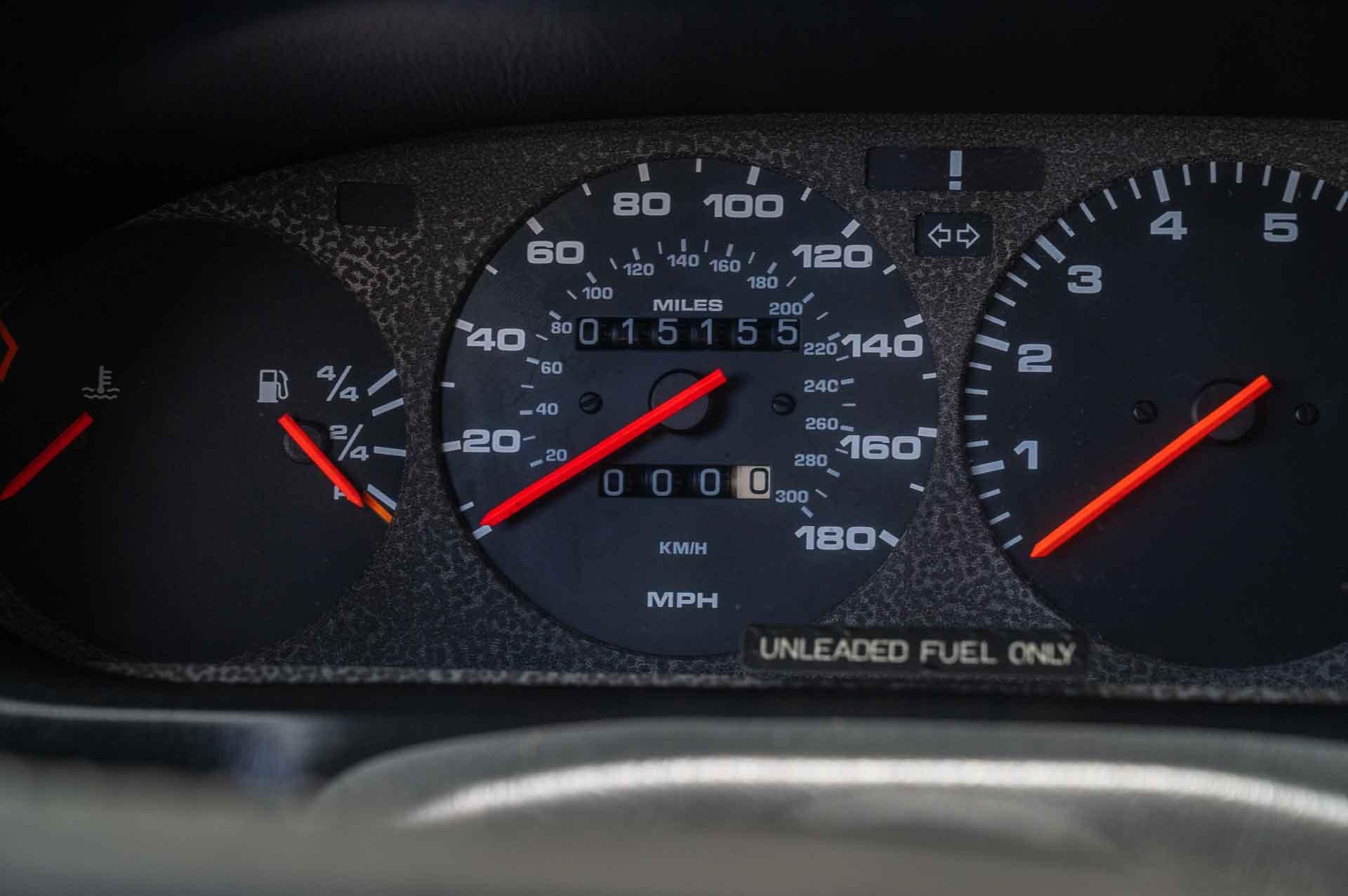 1988 Porsche 928 S4 57