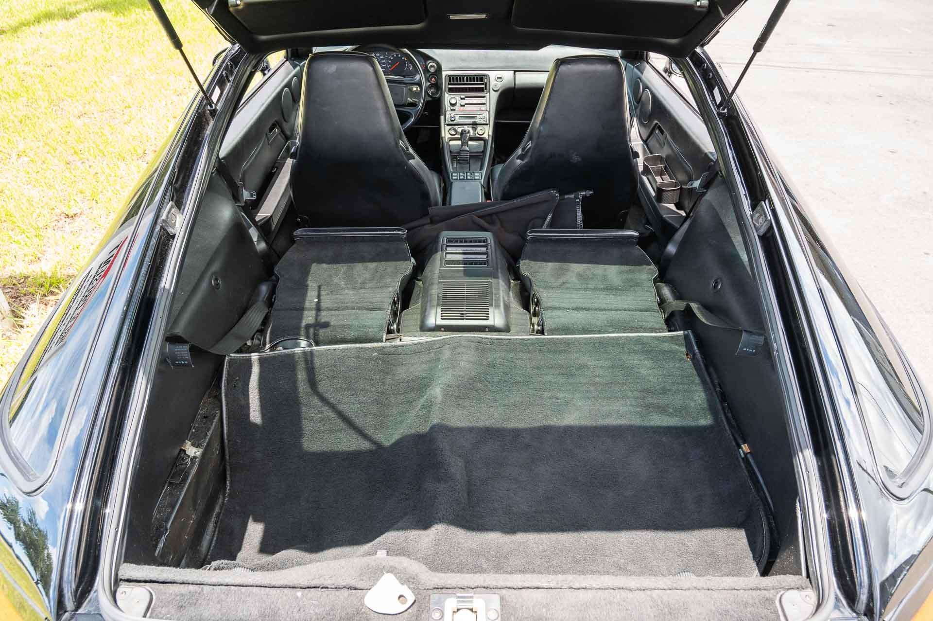 1988 Porsche 928 S4 78