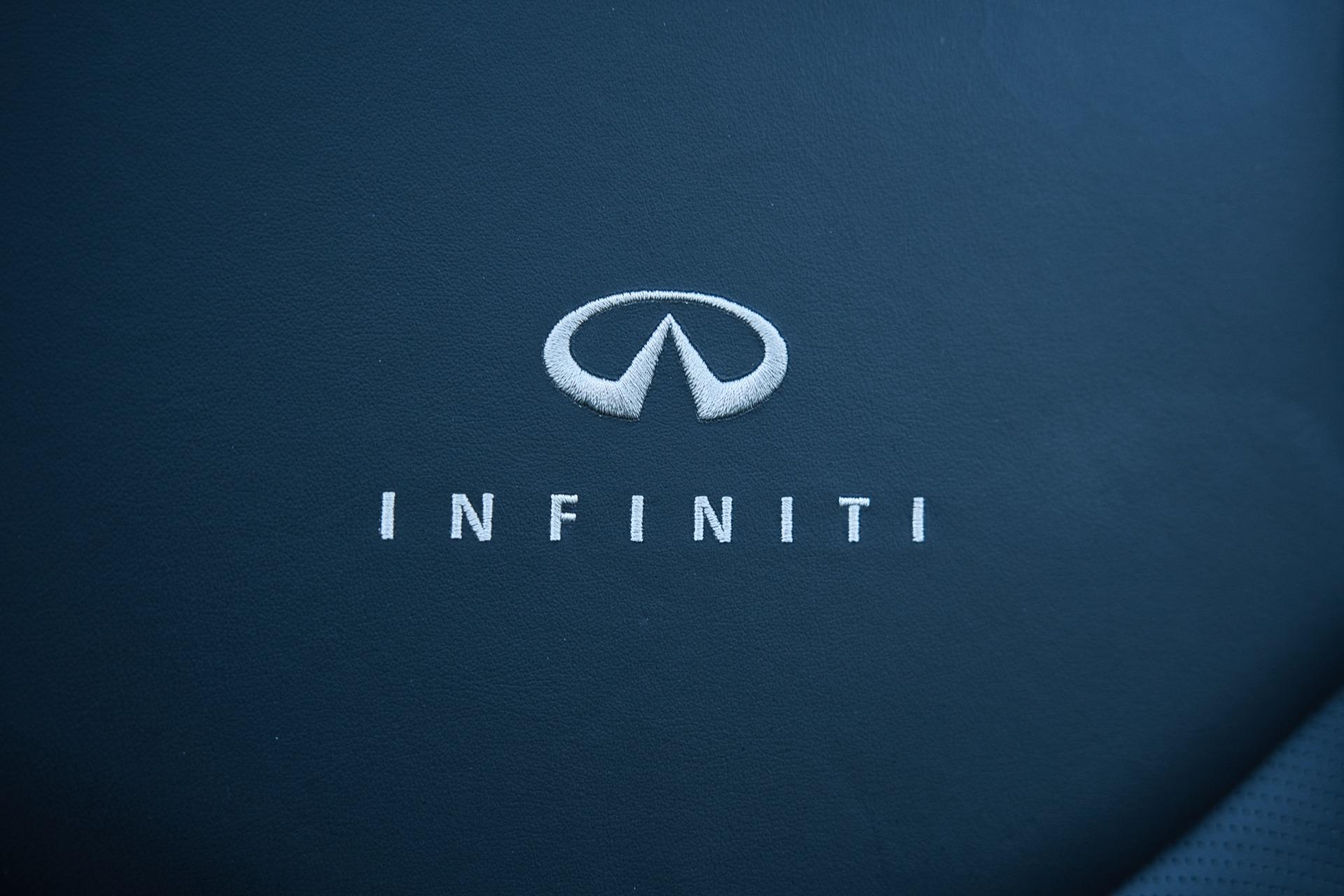 2011 Infiniti G37 Convertible 122