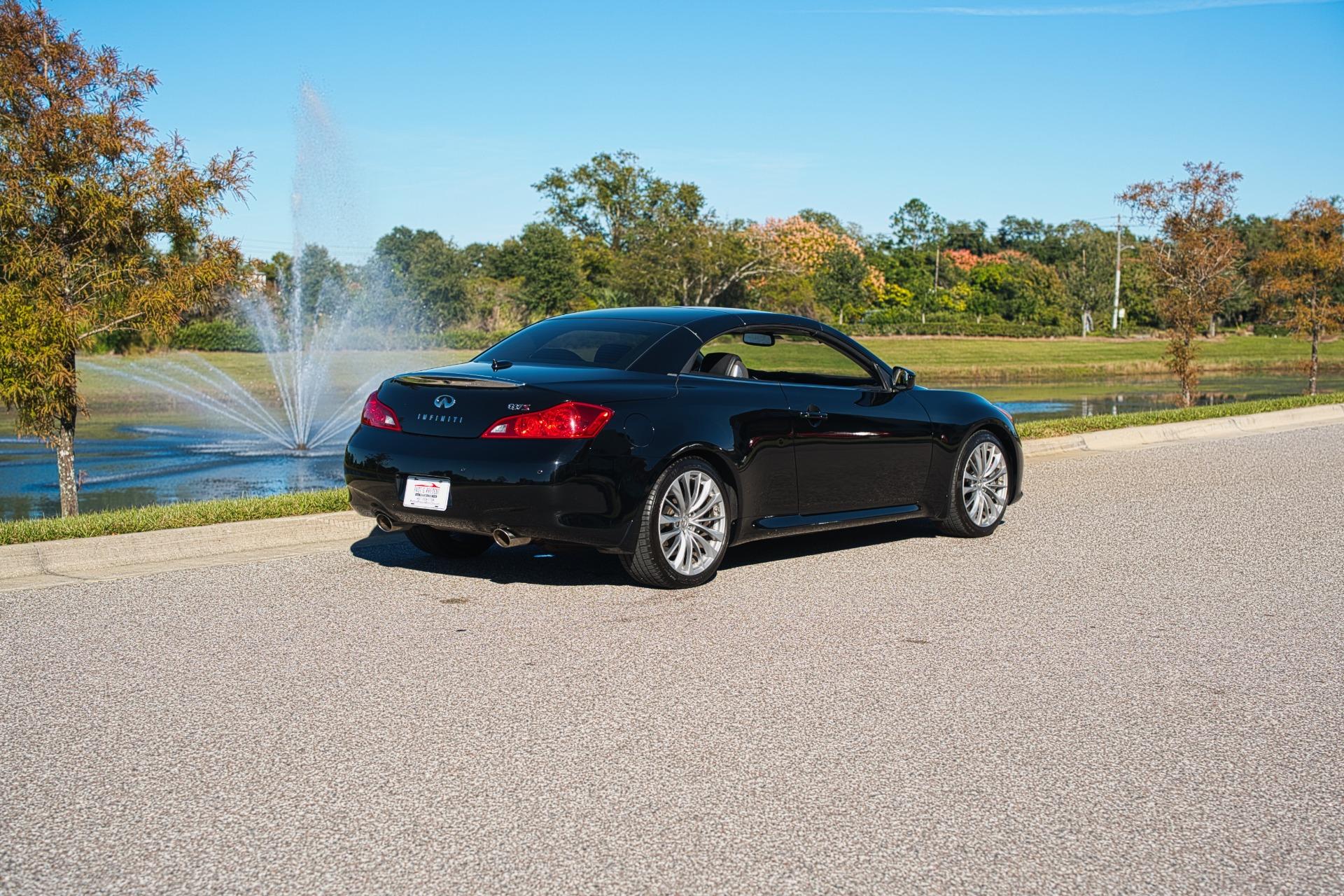 2011 Infiniti G37 Convertible 56