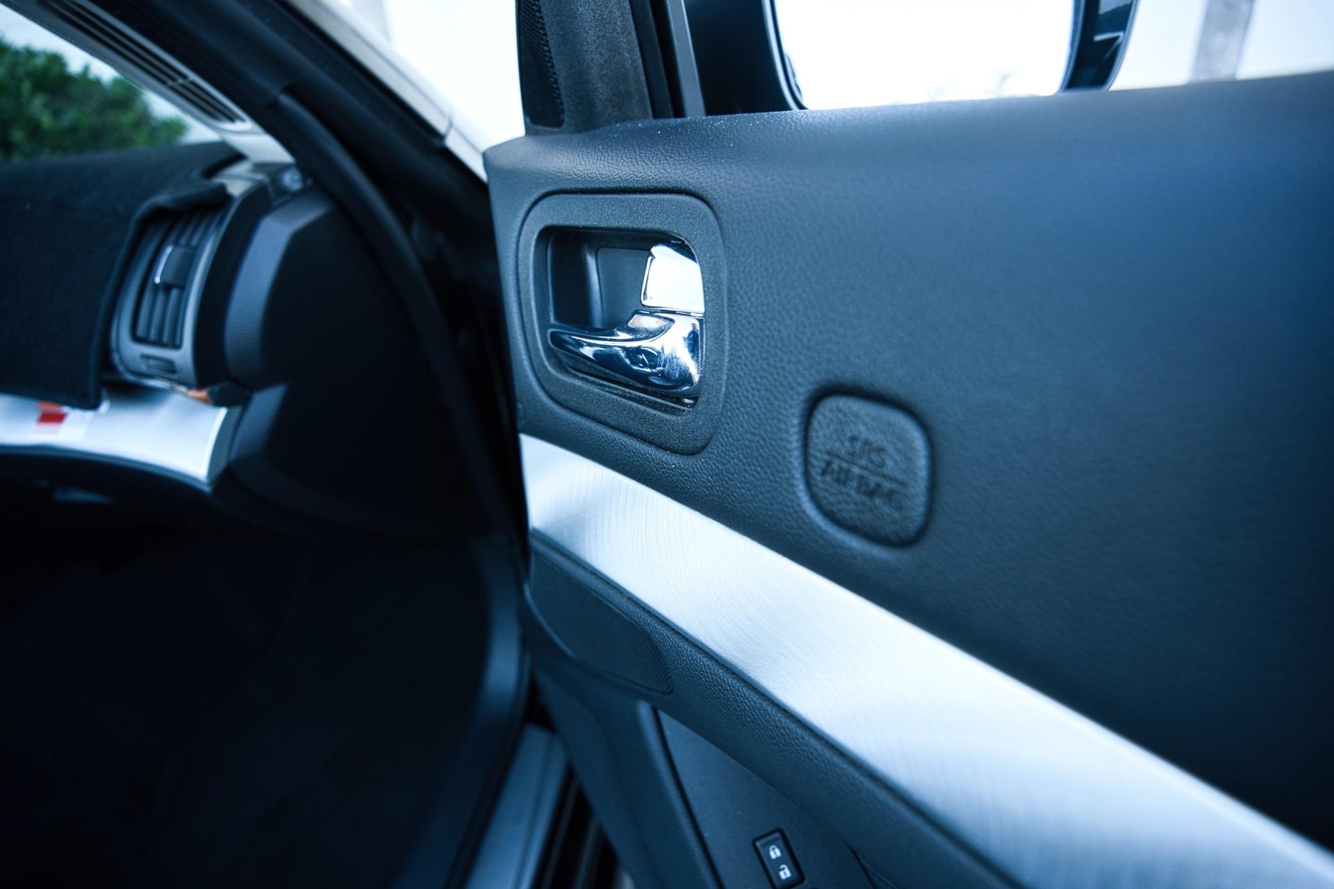 2011 Infiniti G37 Convertible 124