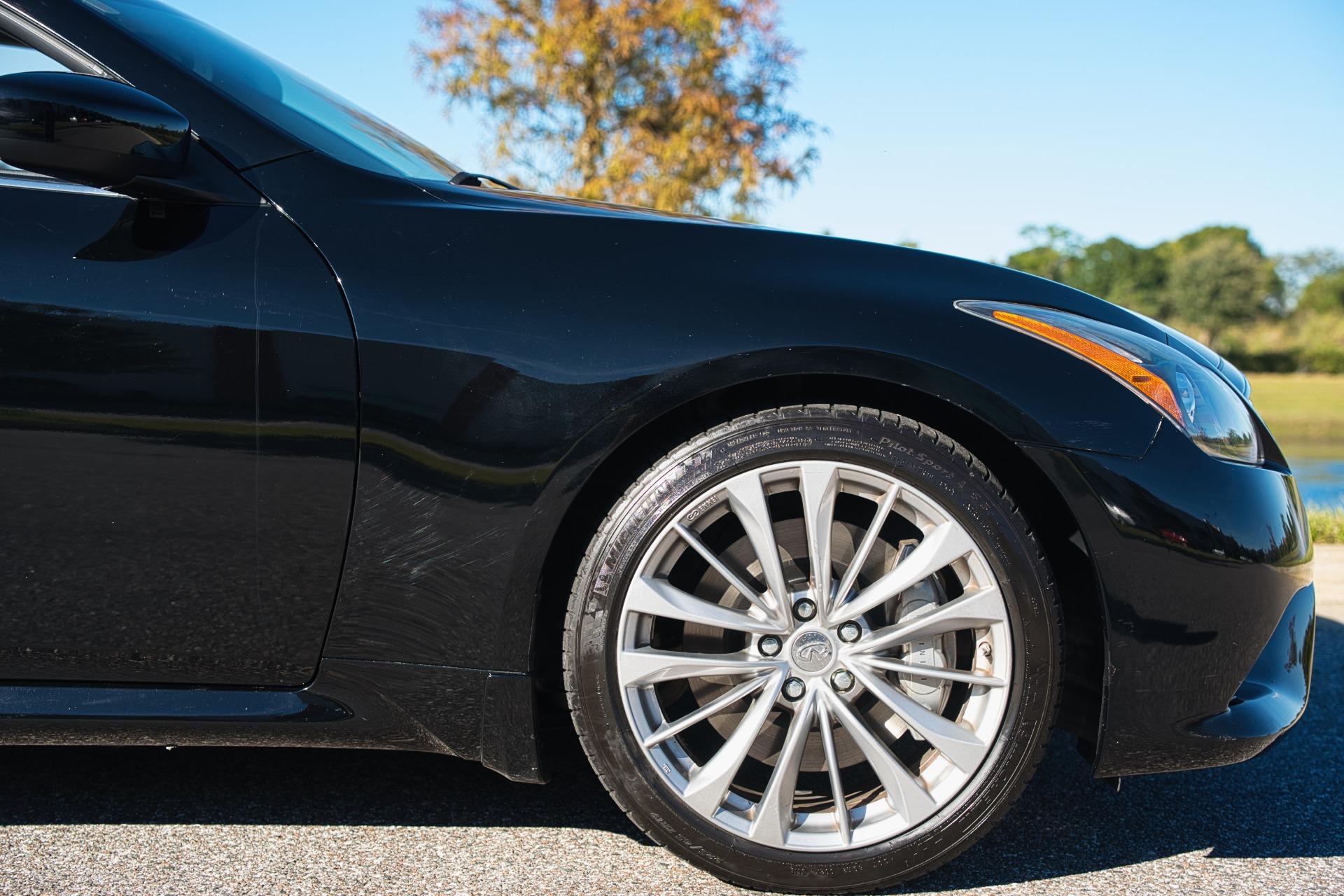 2011 Infiniti G37 Convertible 73