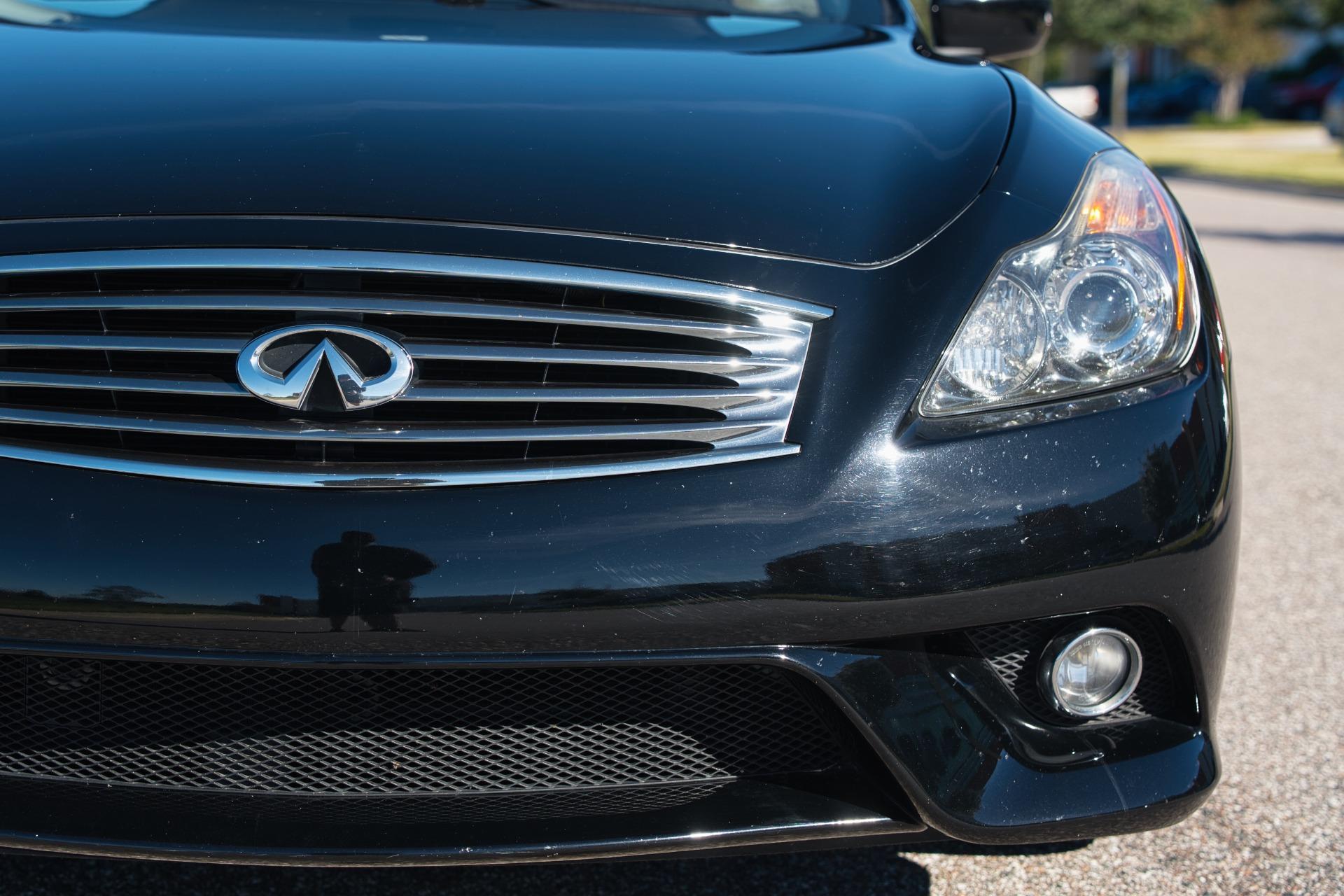 2011 Infiniti G37 Convertible 46