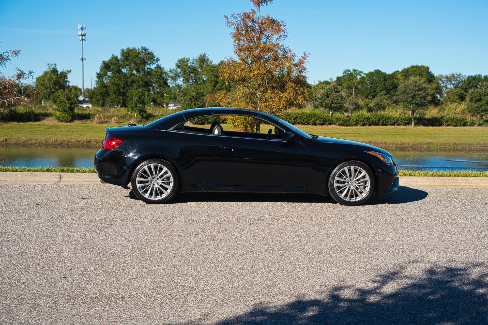 2011 Infiniti G37 Convertible 62