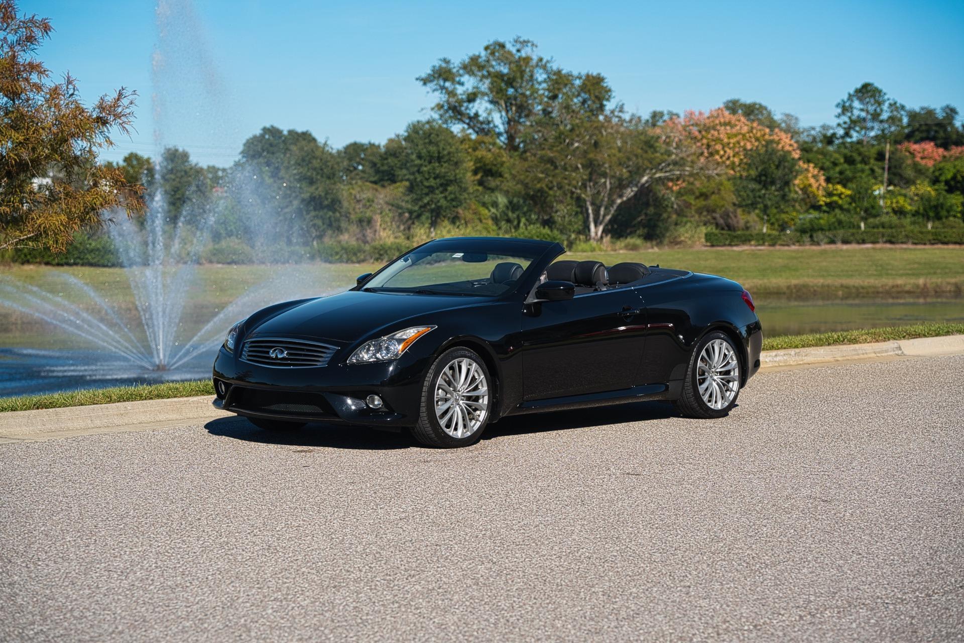 2011 Infiniti G37 Convertible 1