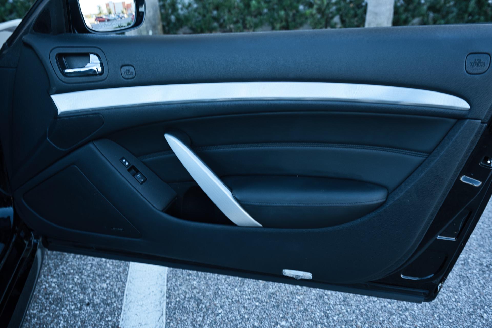 2011 Infiniti G37 Convertible 106