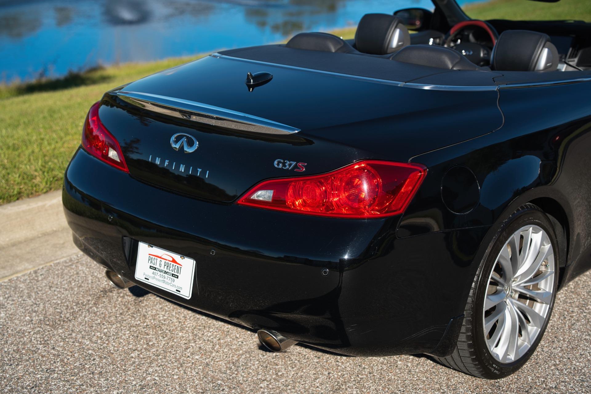 2011 Infiniti G37 Convertible 88