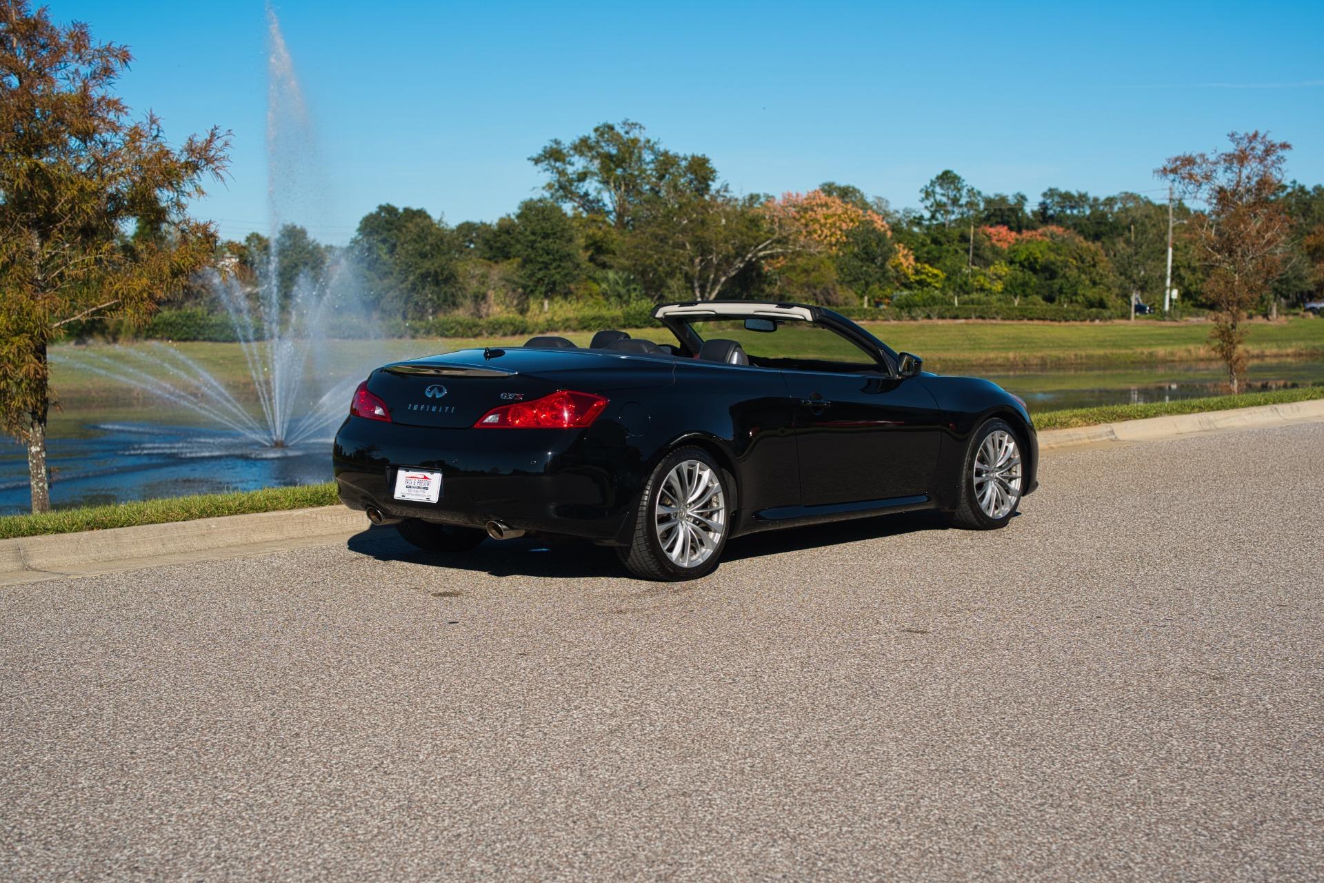 2011 Infiniti G37 Convertible 5