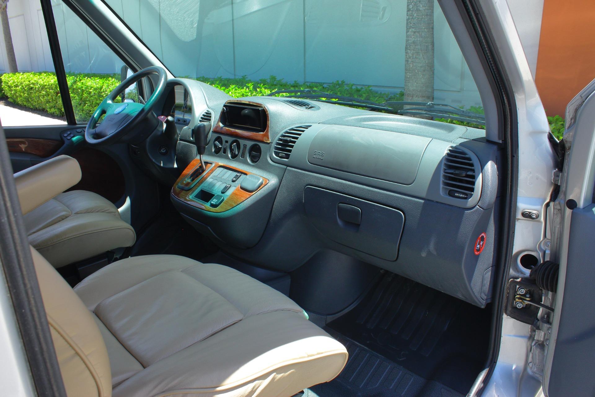 2006 Dodge 2500 Sprinter Van 78