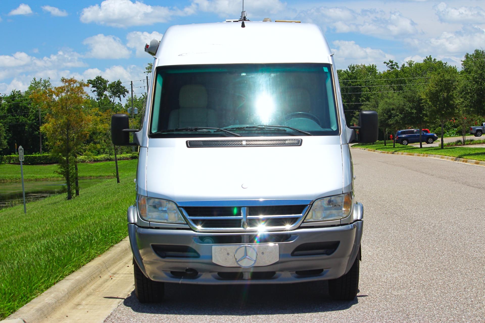 2006 Dodge 2500 Sprinter Van 30