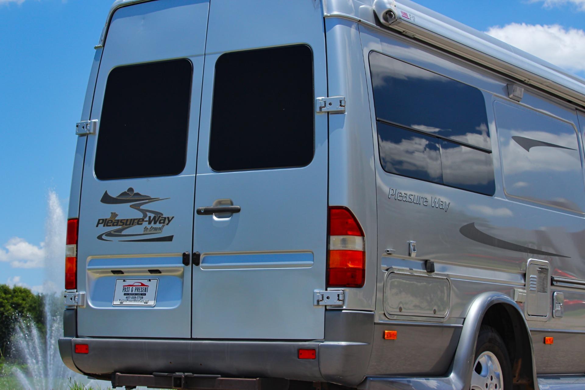 2006 Dodge 2500 Sprinter Van 45
