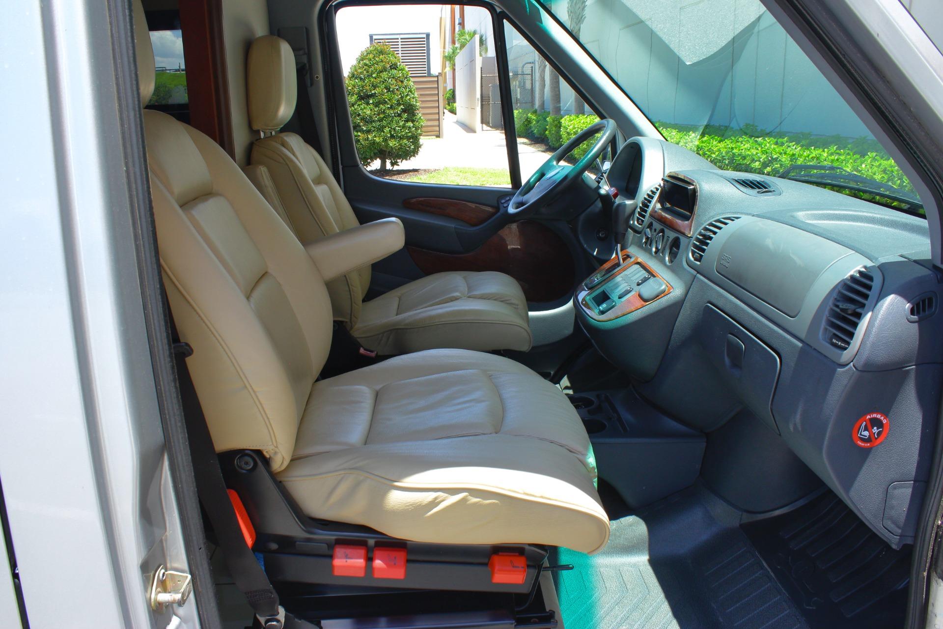 2006 Dodge 2500 Sprinter Van 77