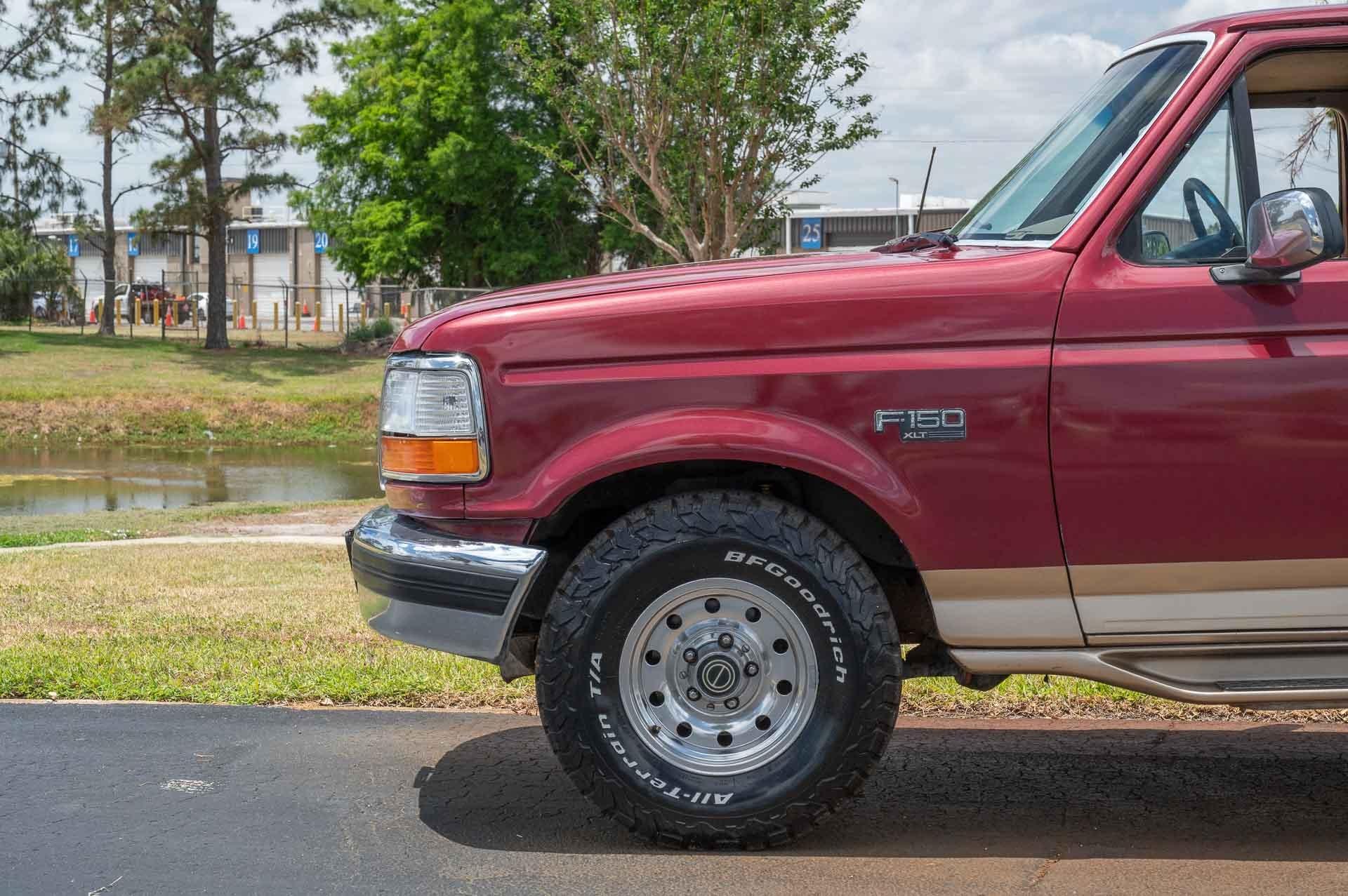1996 Ford F150 XLT Eddie Bauer 26