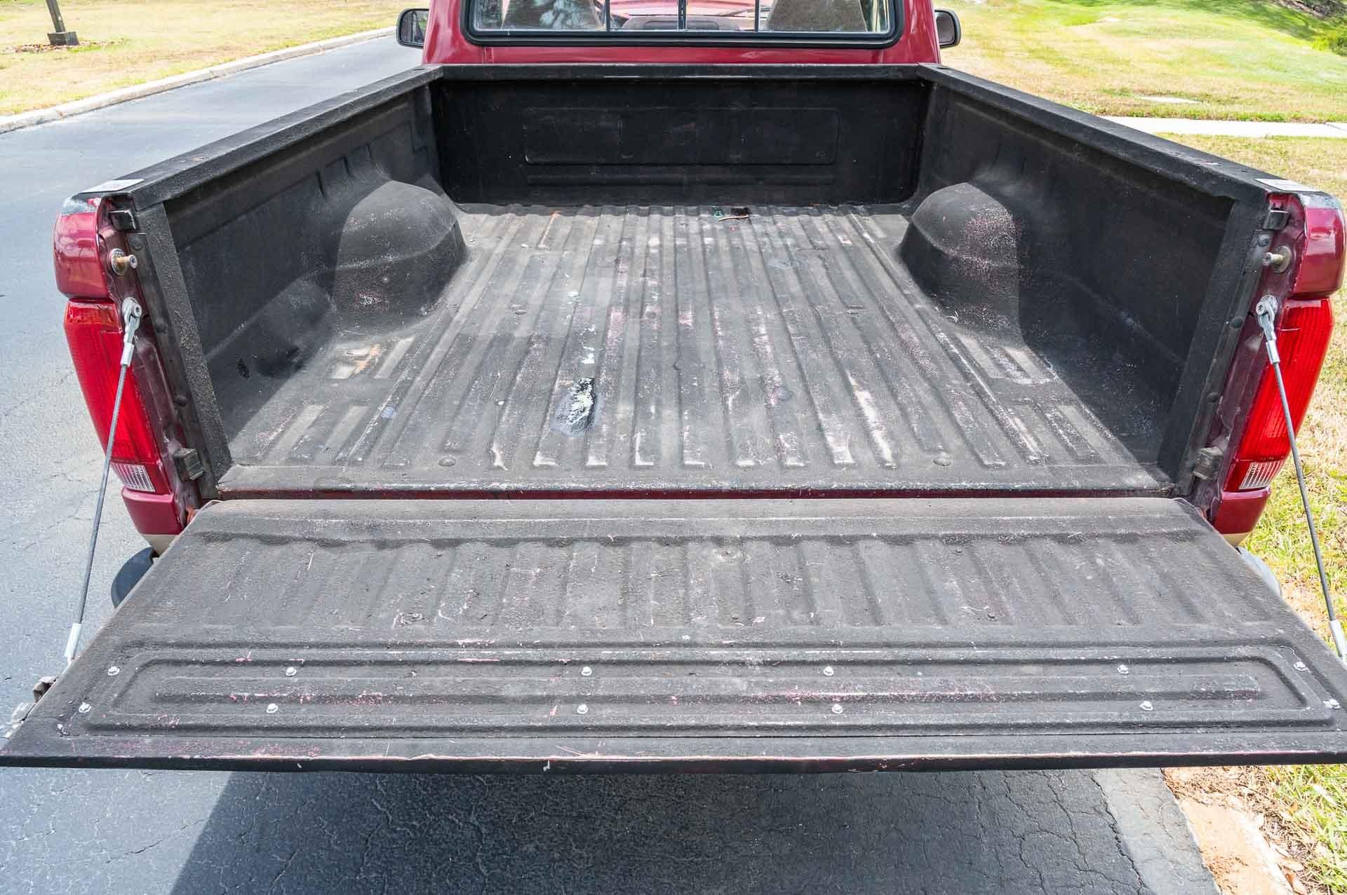 1996 Ford F150 XLT Eddie Bauer 80