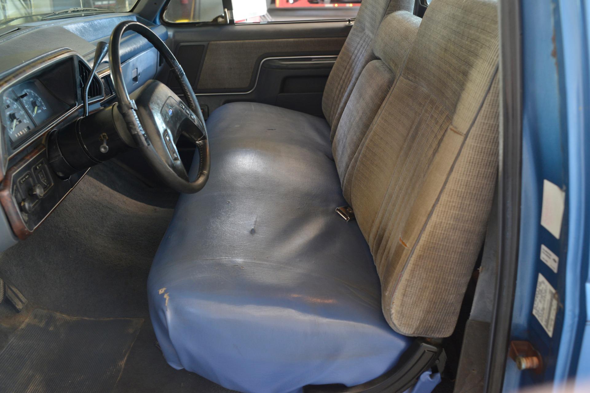 1991 Ford F150 9