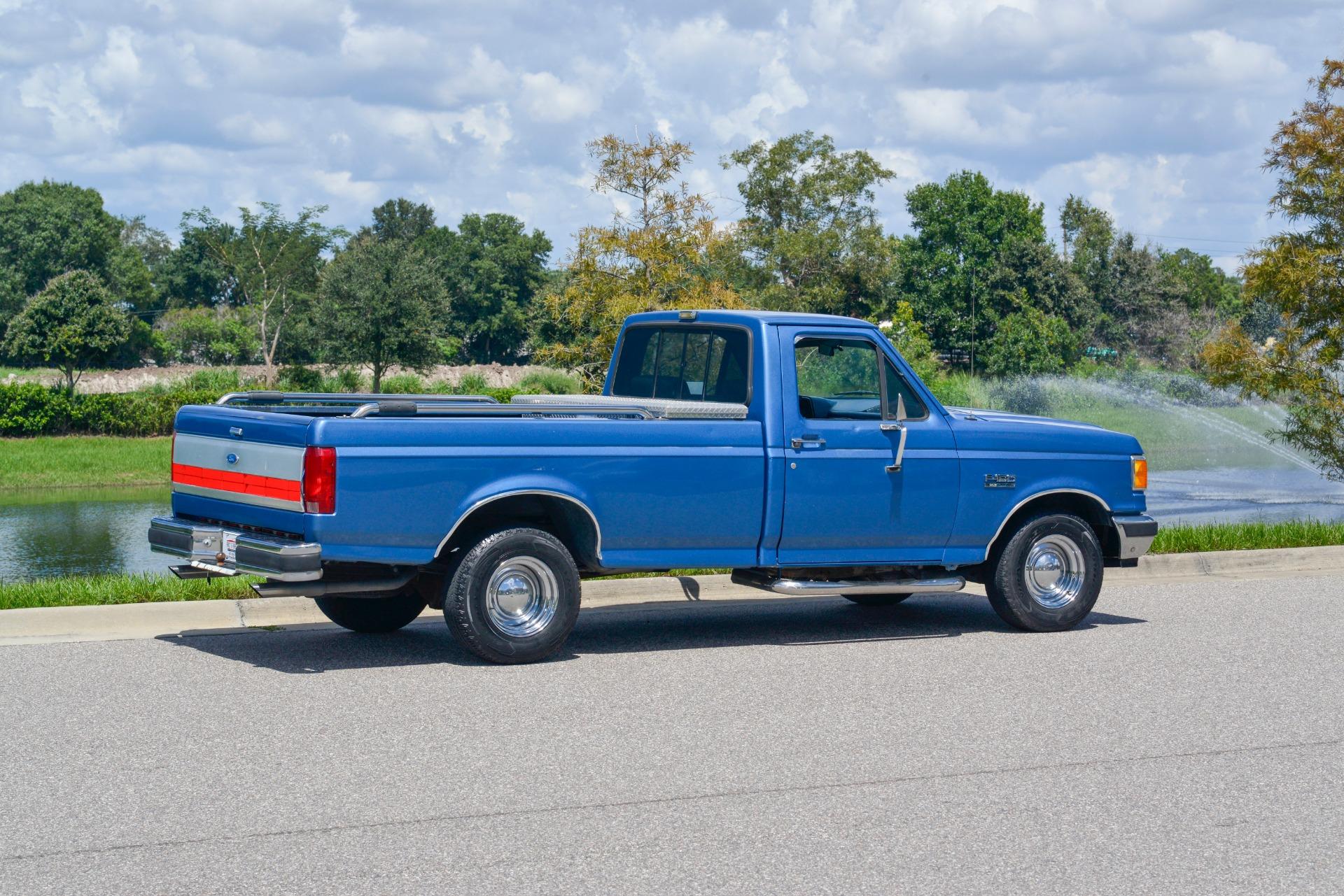 1991 Ford F150 35