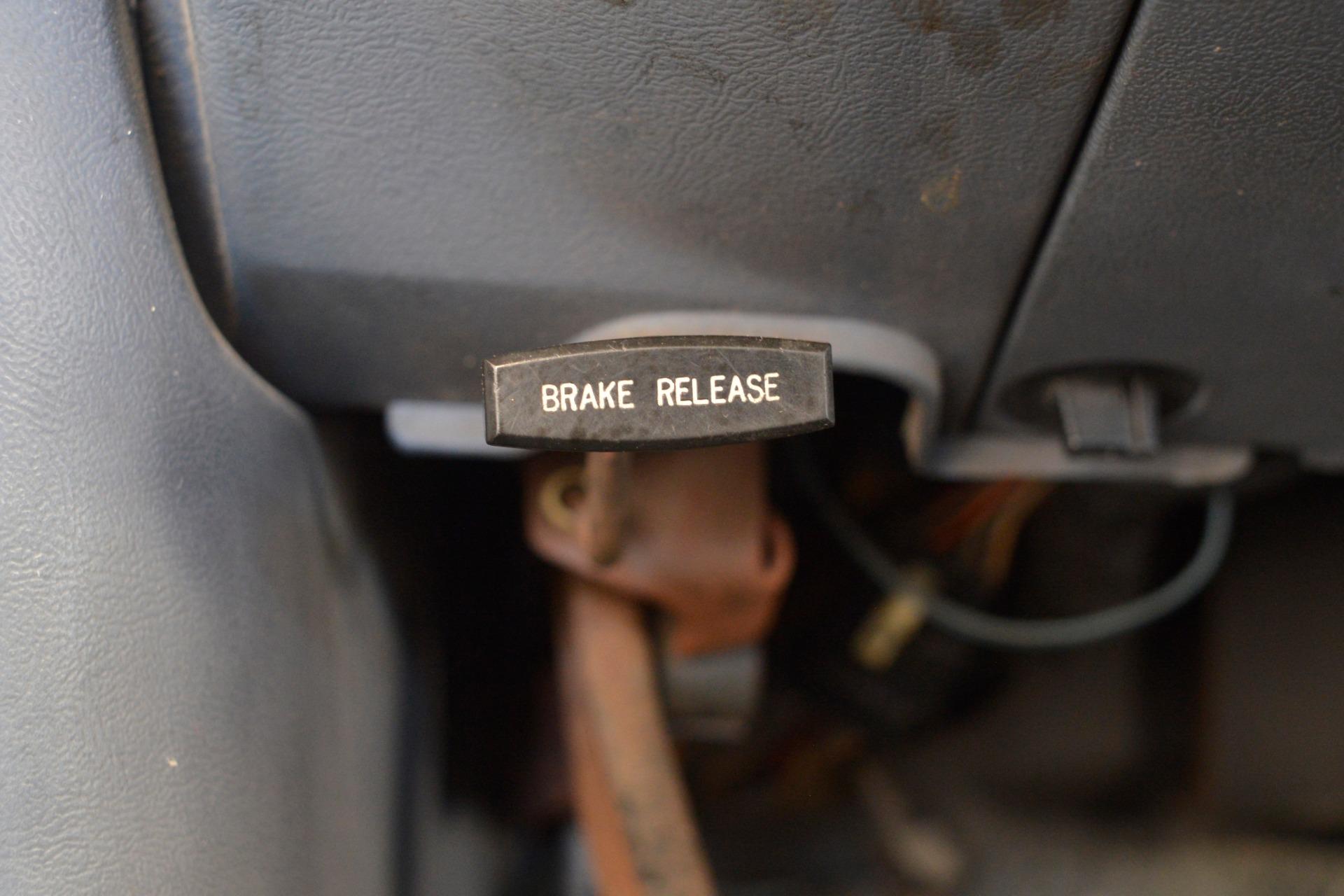 1991 Ford F150 64