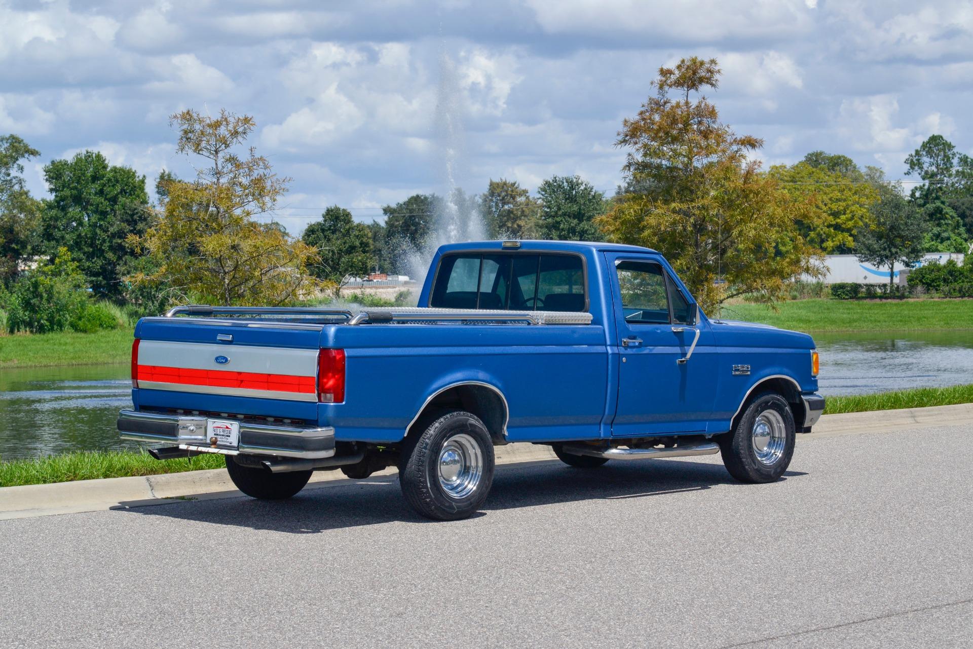 1991 Ford F150 34