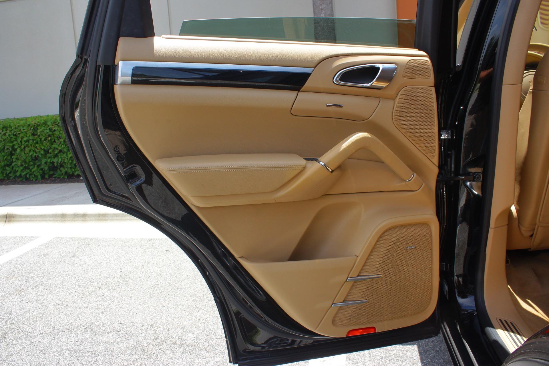 2014 Porsche Cayenne 55