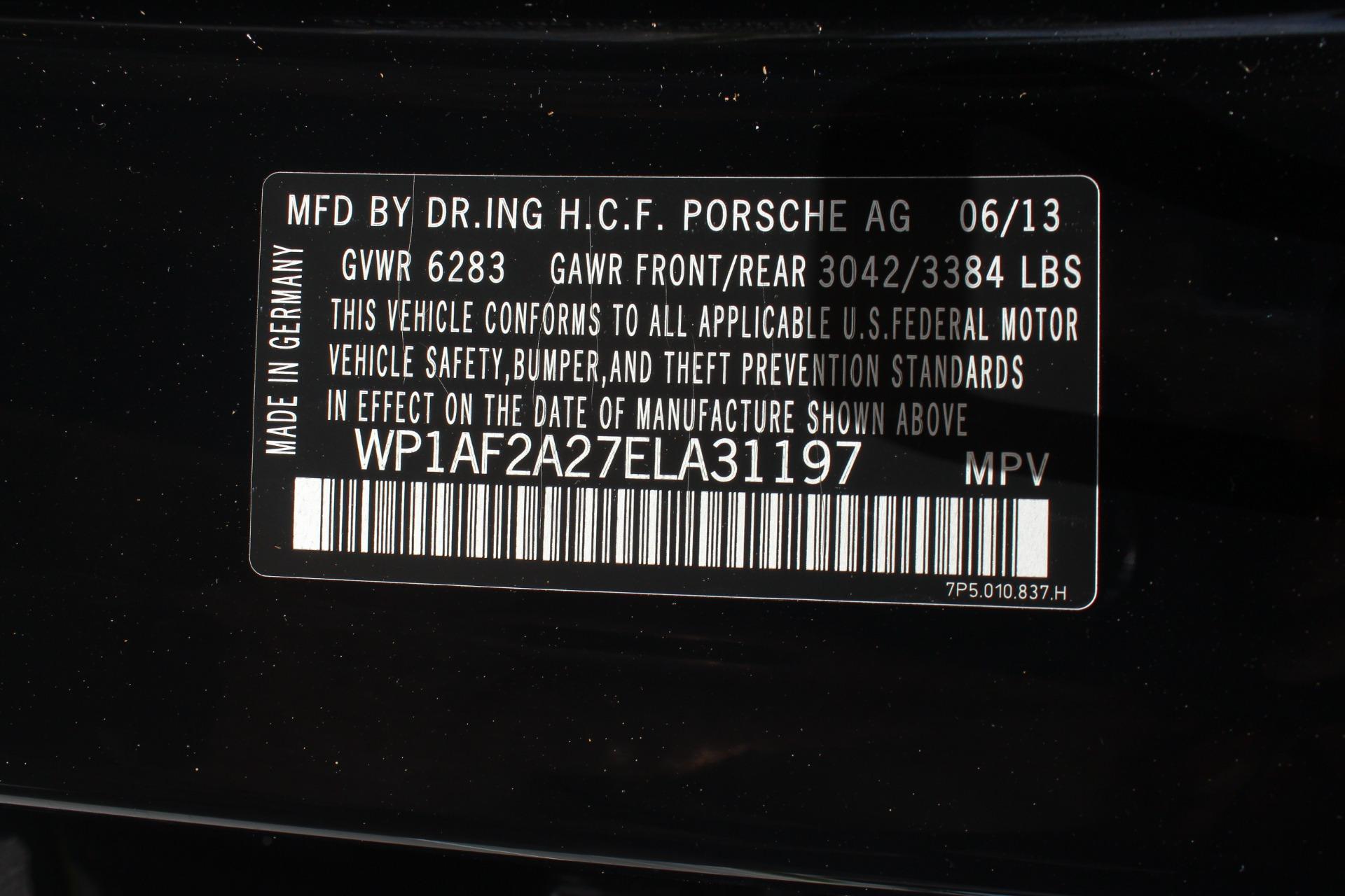 2014 Porsche Cayenne 54