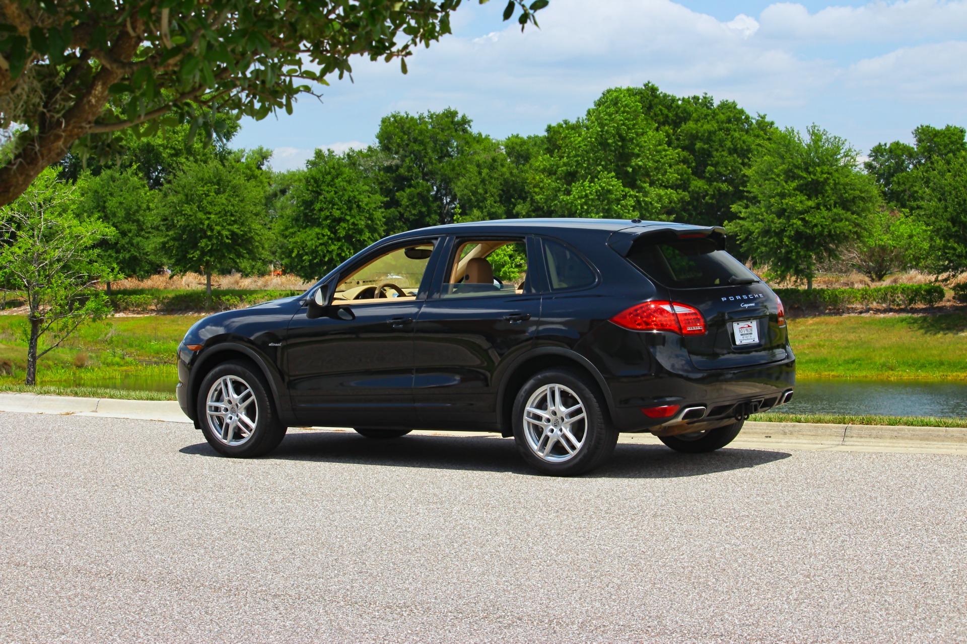 2014 Porsche Cayenne 18