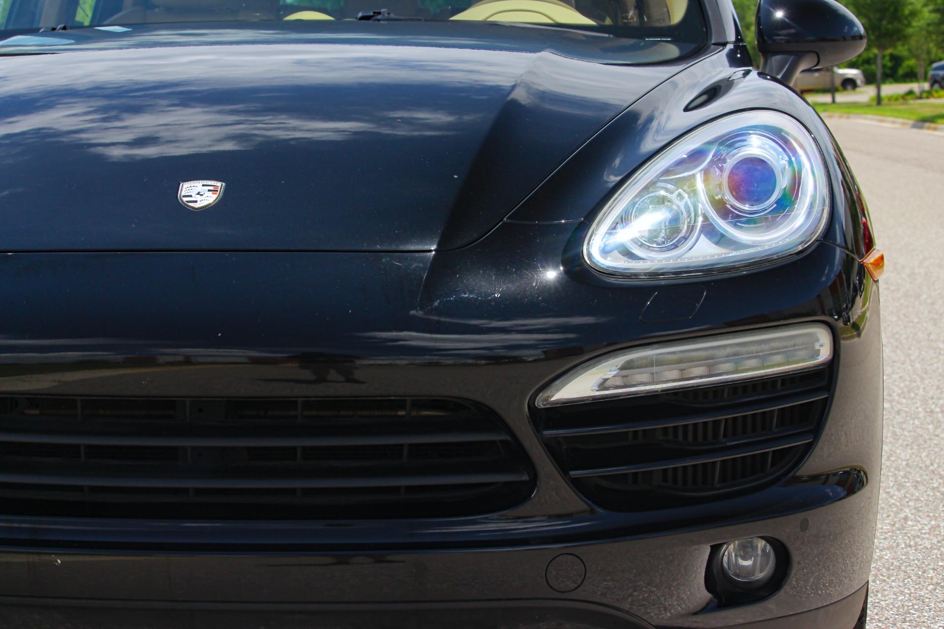 2014 Porsche Cayenne 30