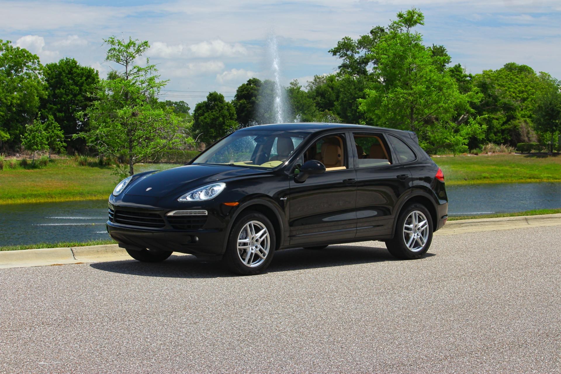 2014 Porsche Cayenne 16