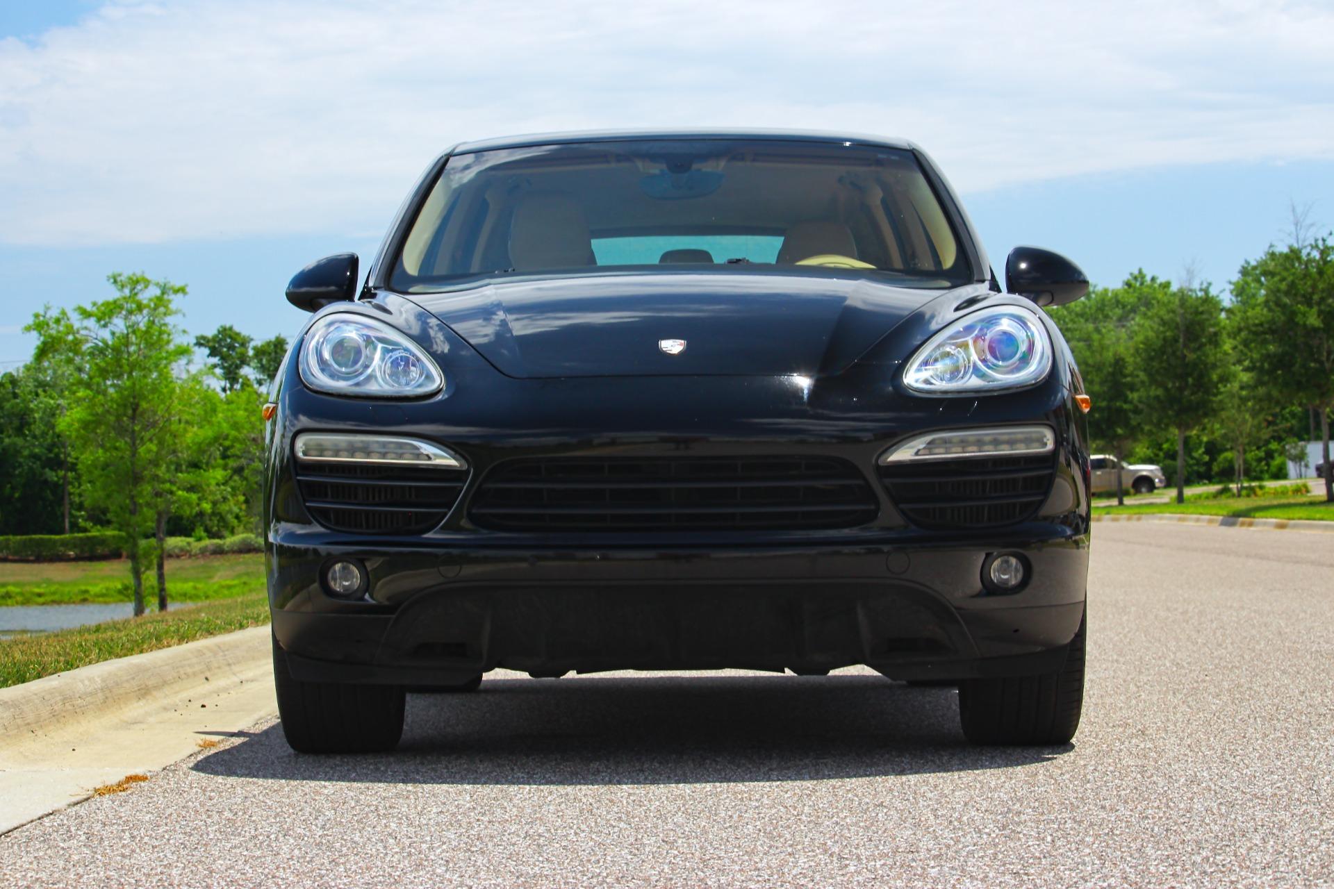 2014 Porsche Cayenne 33