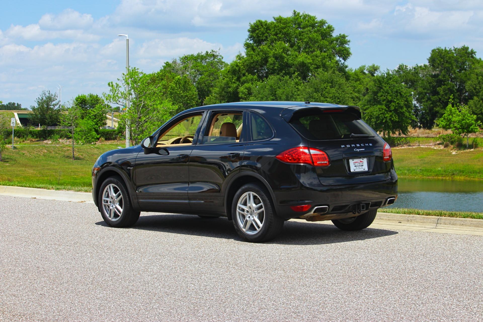 2014 Porsche Cayenne 19