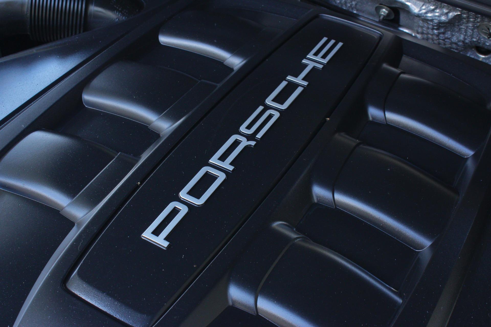 2014 Porsche Cayenne 97