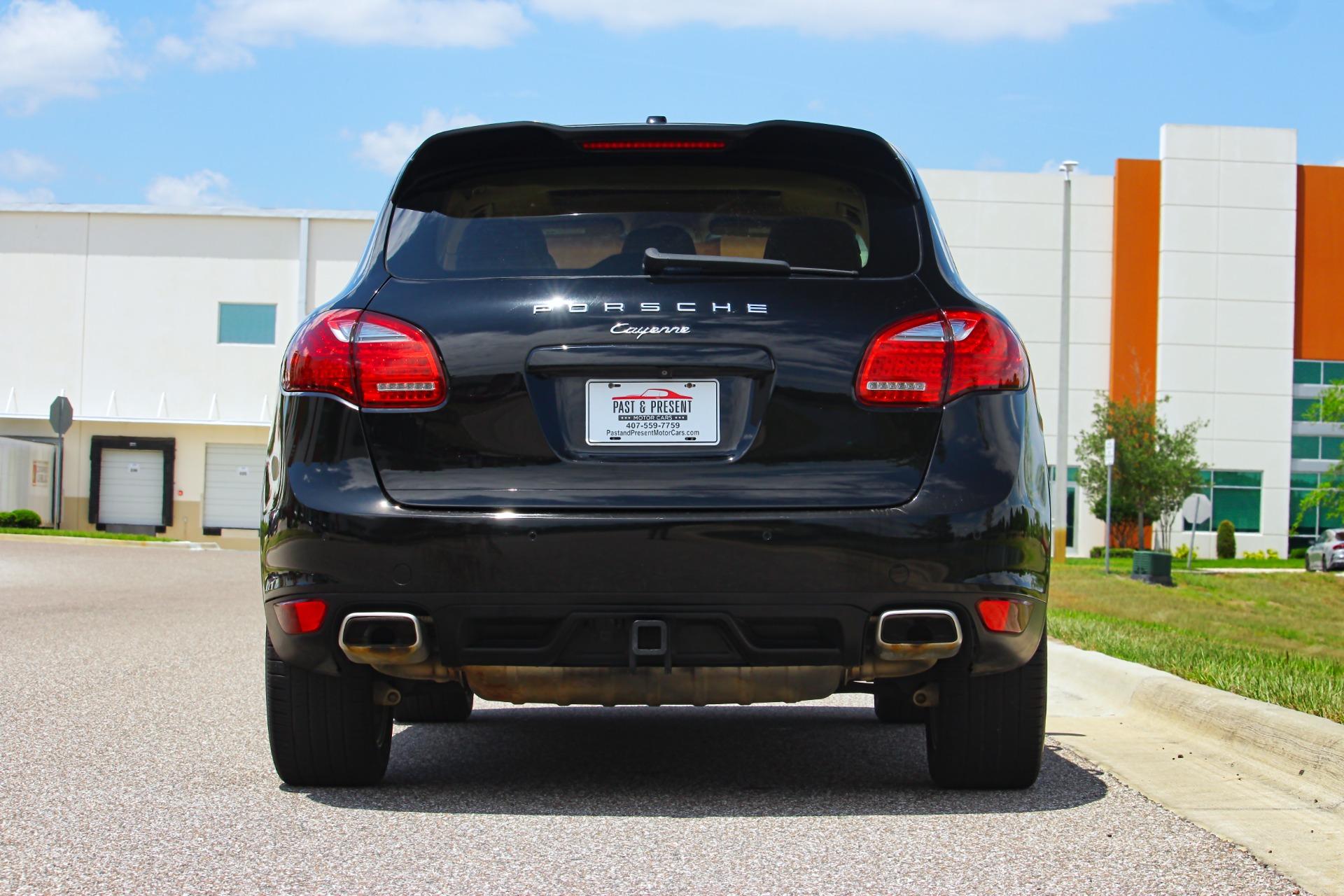 2014 Porsche Cayenne 21