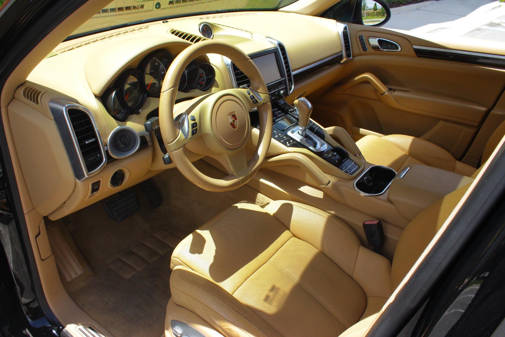 2014 Porsche Cayenne 50
