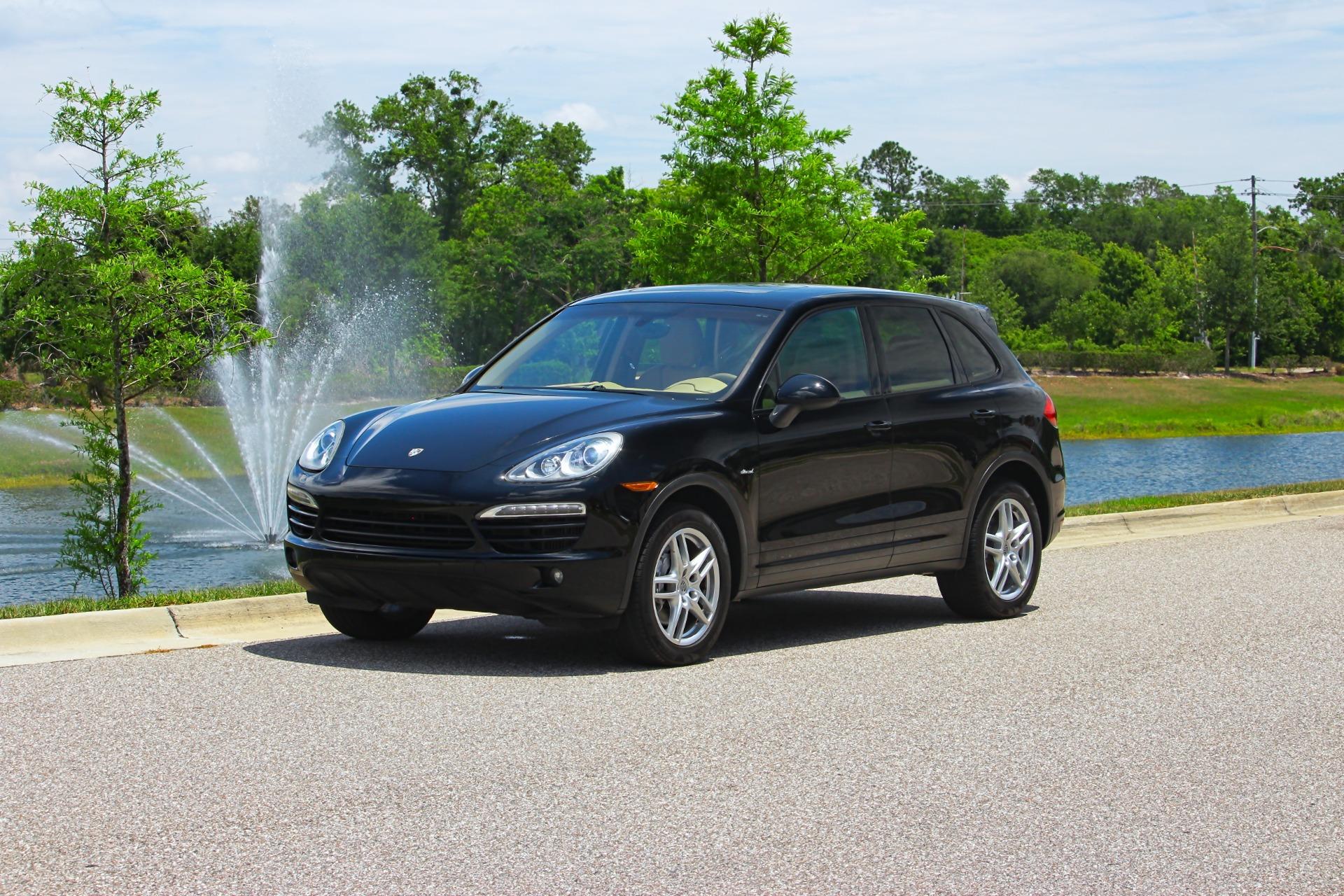 2014 Porsche Cayenne 34