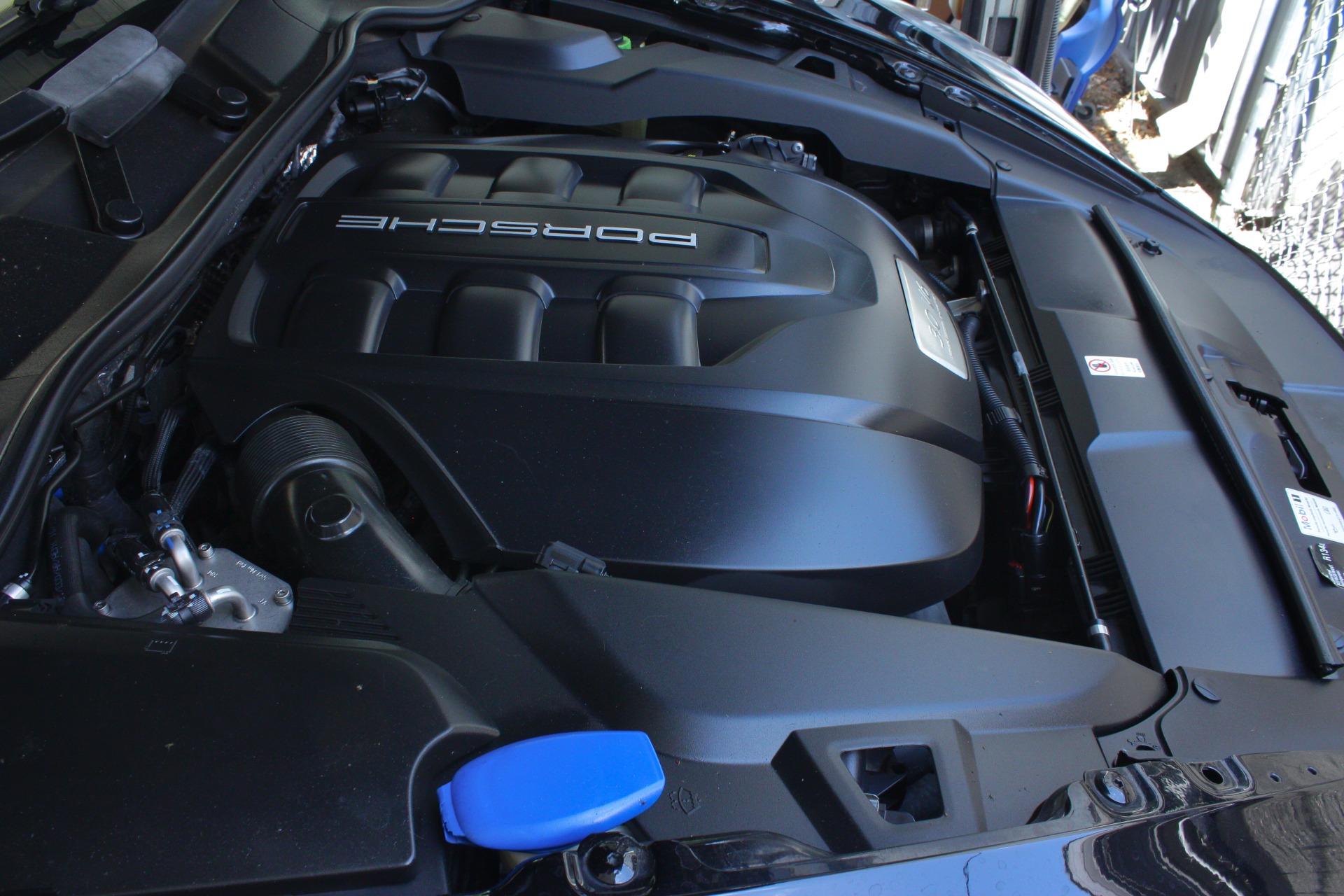 2014 Porsche Cayenne 94