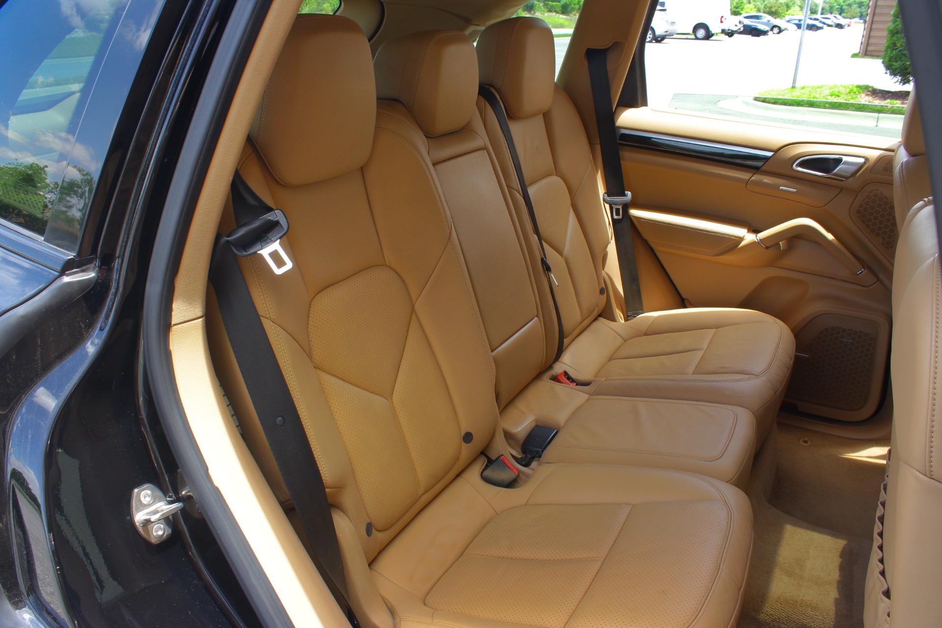 2014 Porsche Cayenne 65