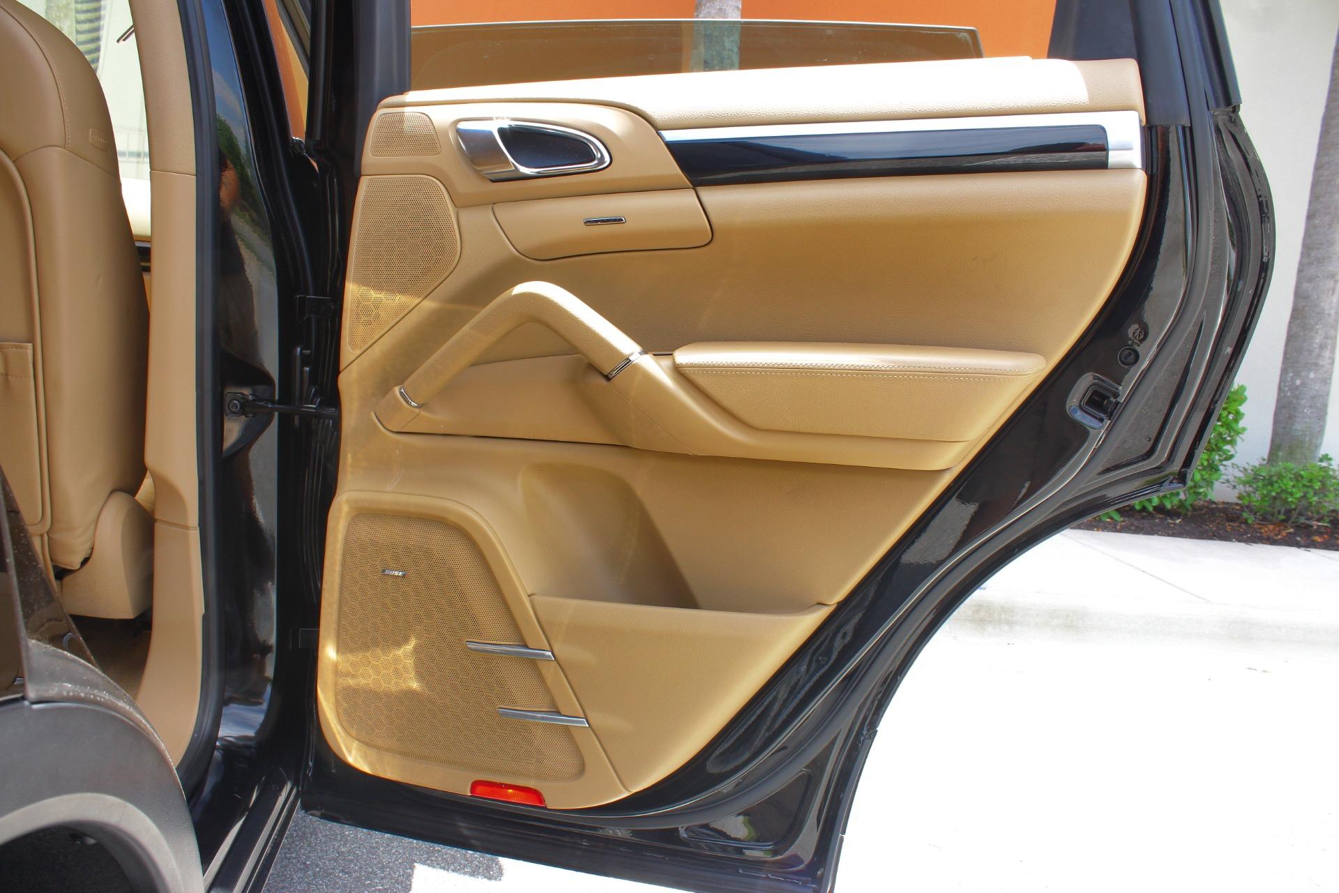 2014 Porsche Cayenne 63