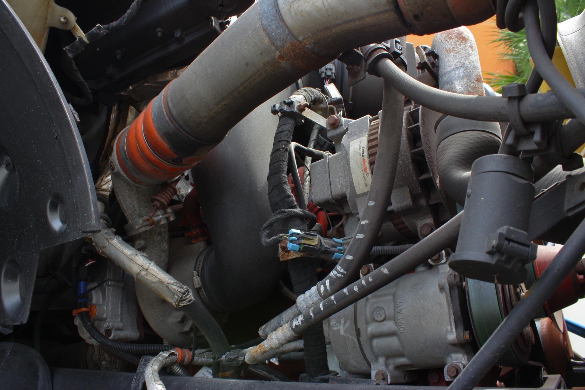 2012 Ford  F750 92
