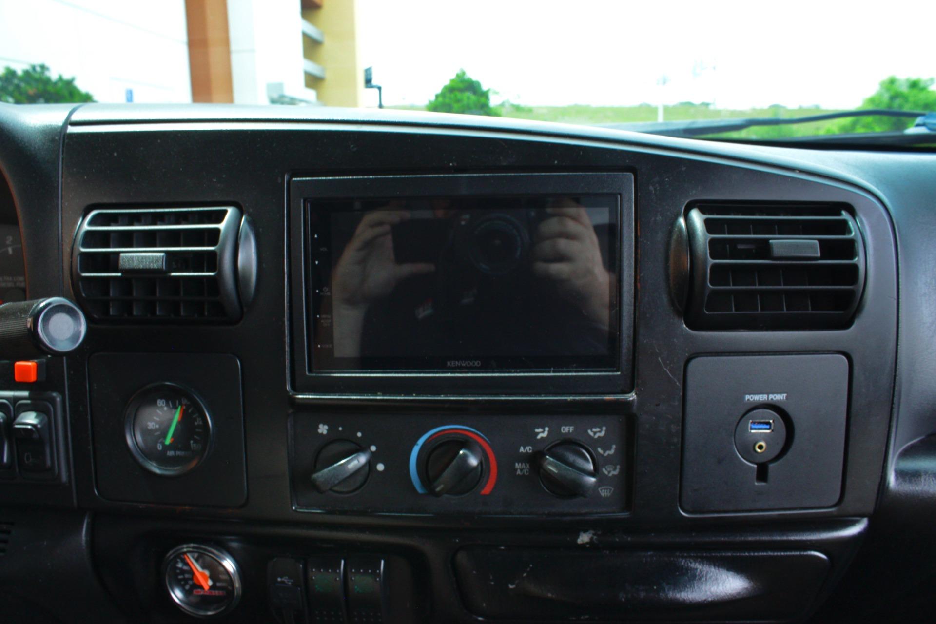 2012 Ford  F750 75