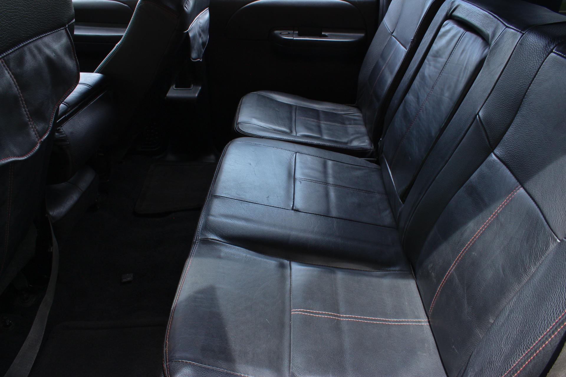 2012 Ford  F750 63