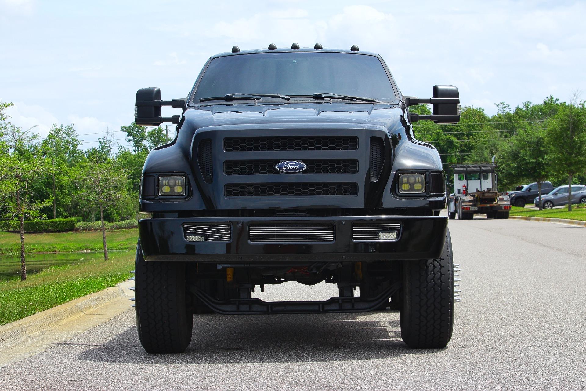 2012 Ford  F750 16