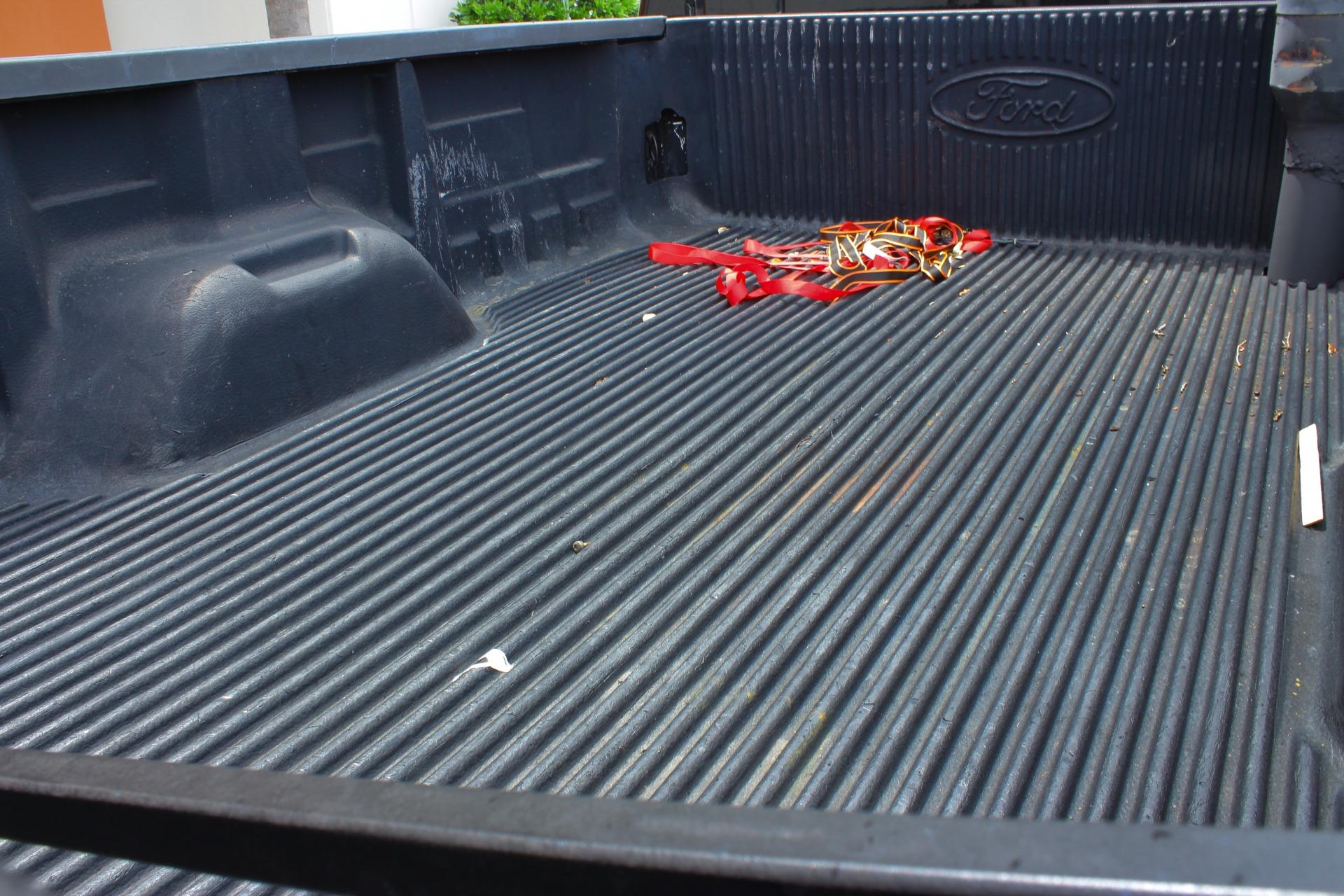 2012 Ford  F750 108