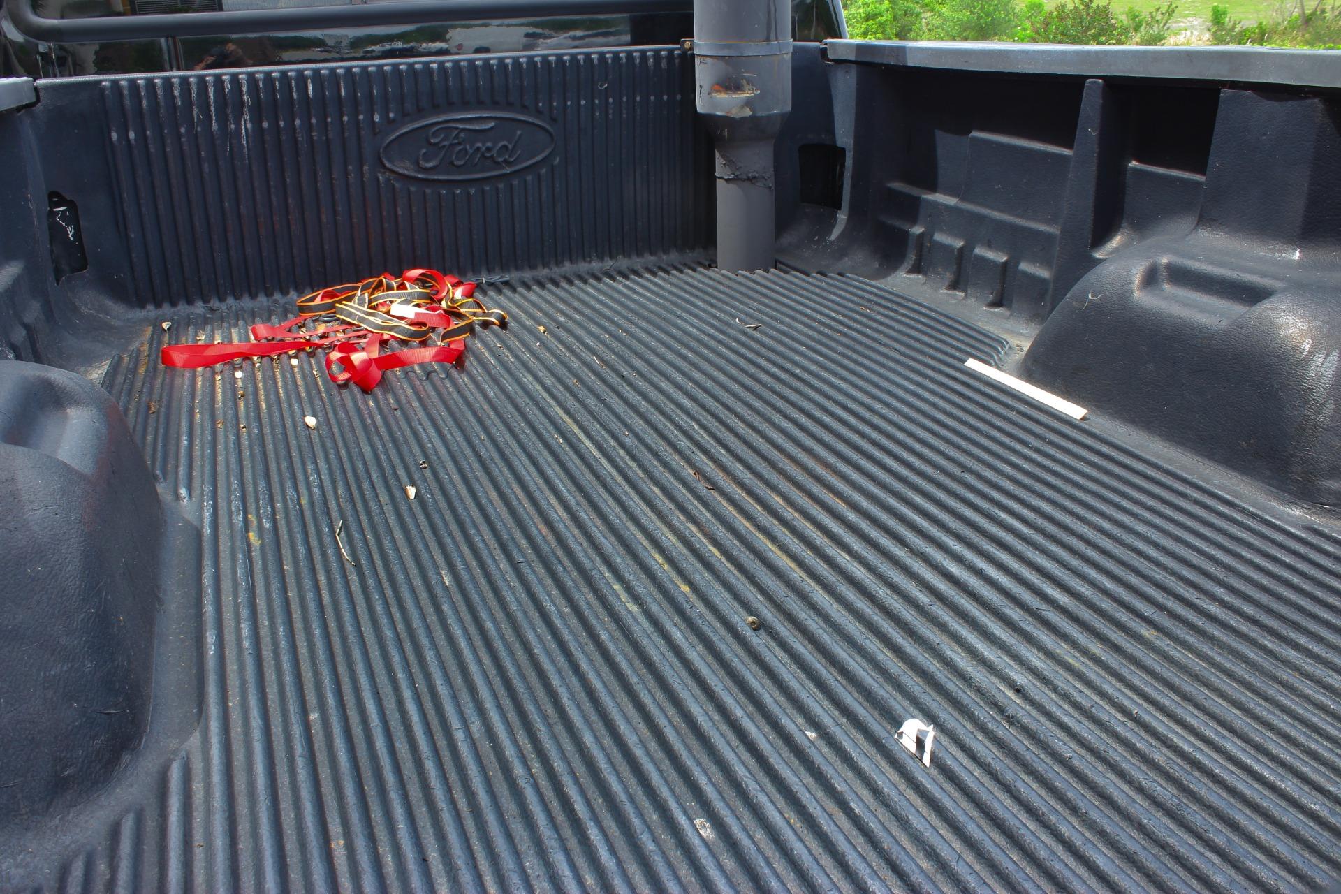 2012 Ford  F750 109