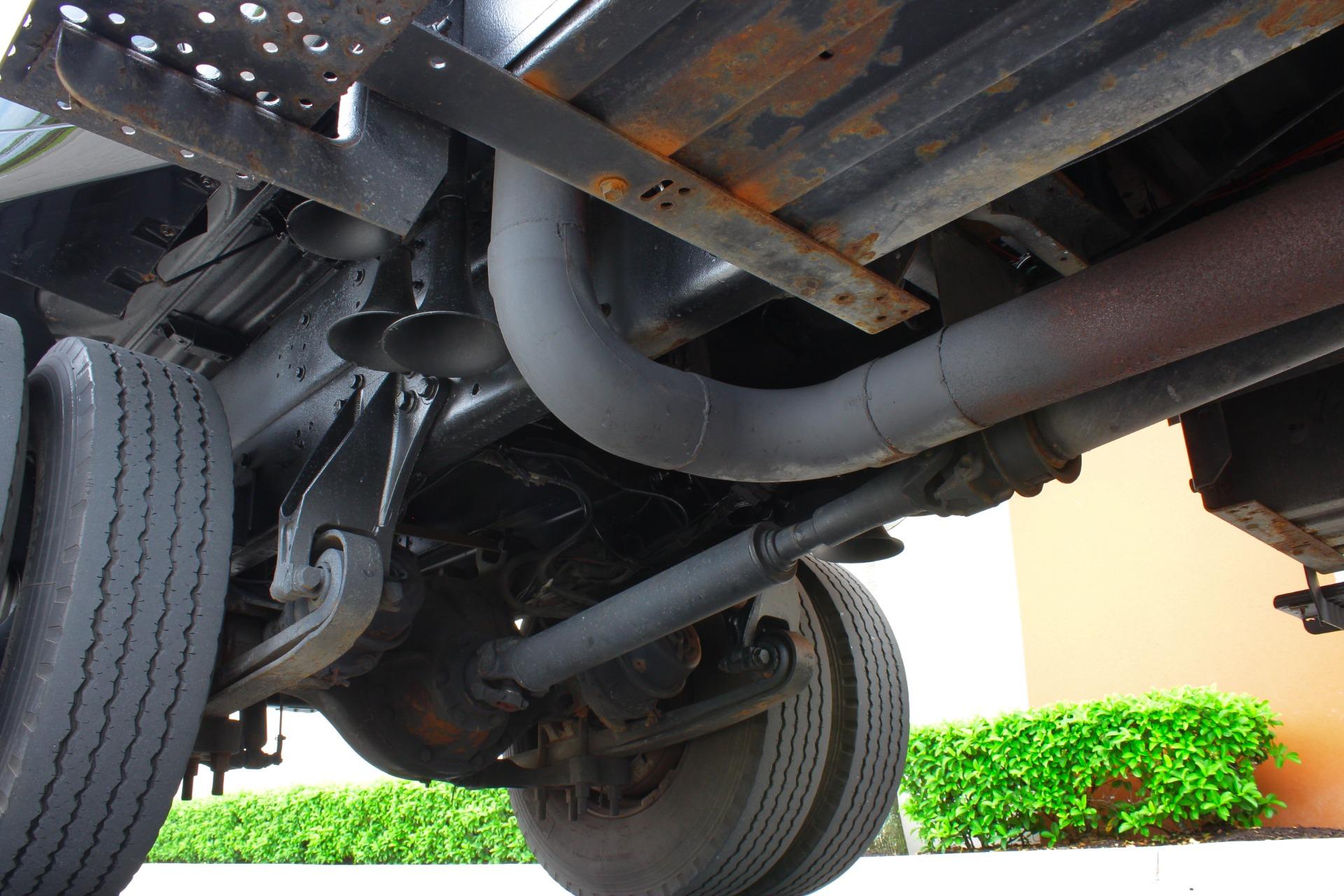 2012 Ford  F750 103