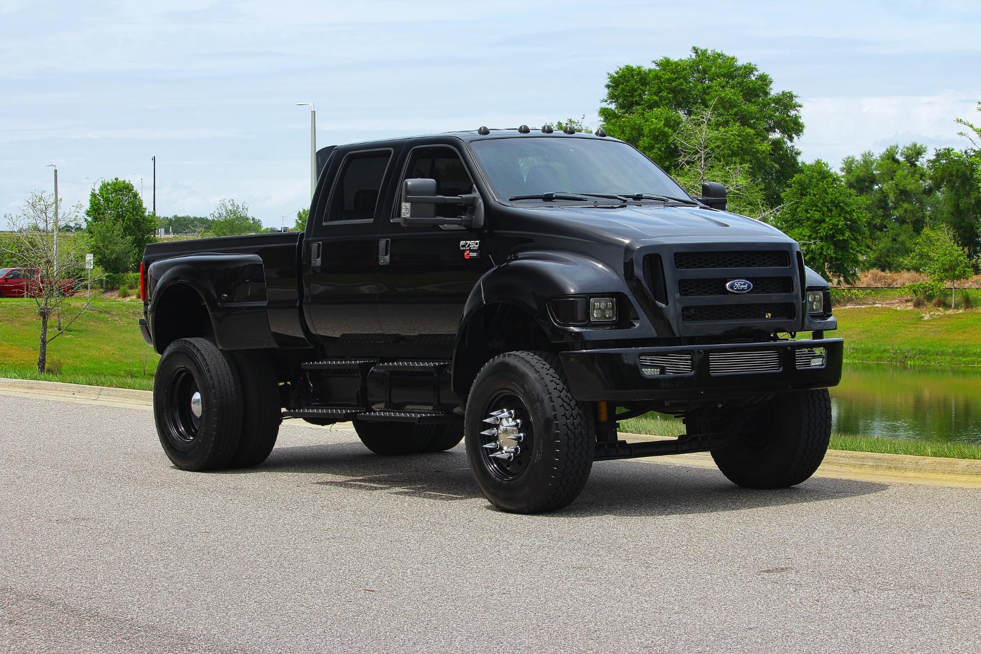 2012 Ford  F750 14
