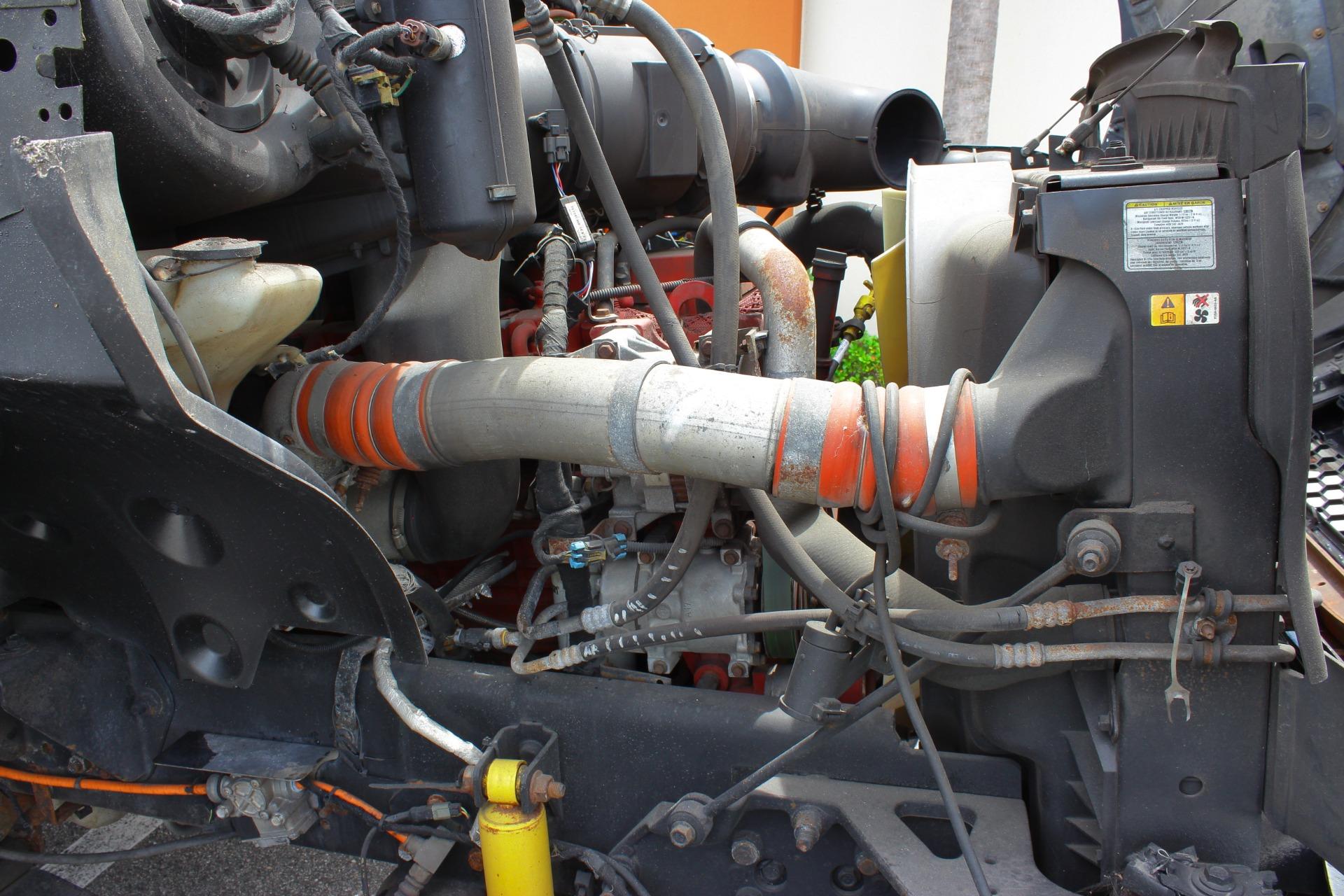 2012 Ford  F750 90