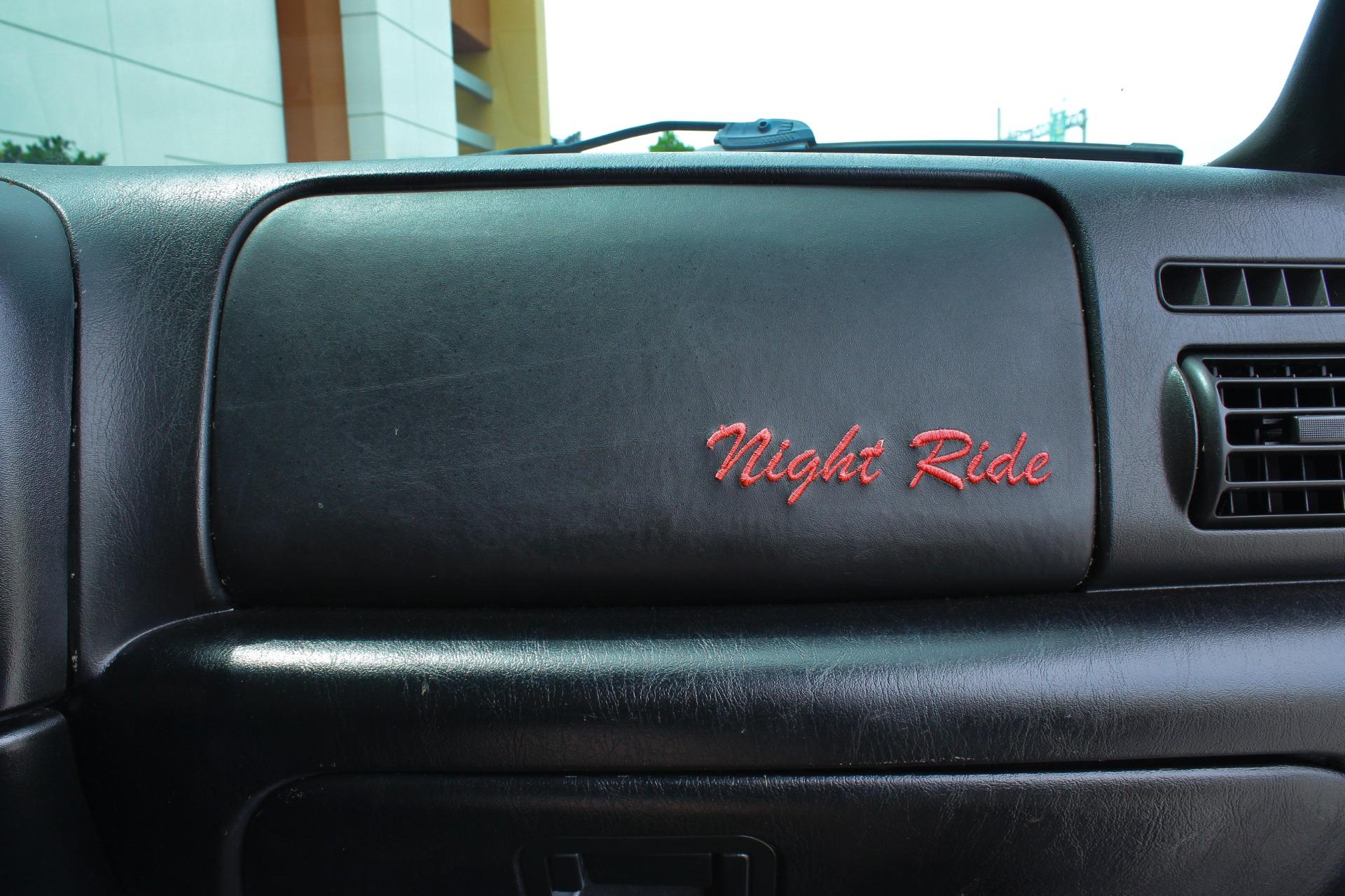 2012 Ford  F750 72